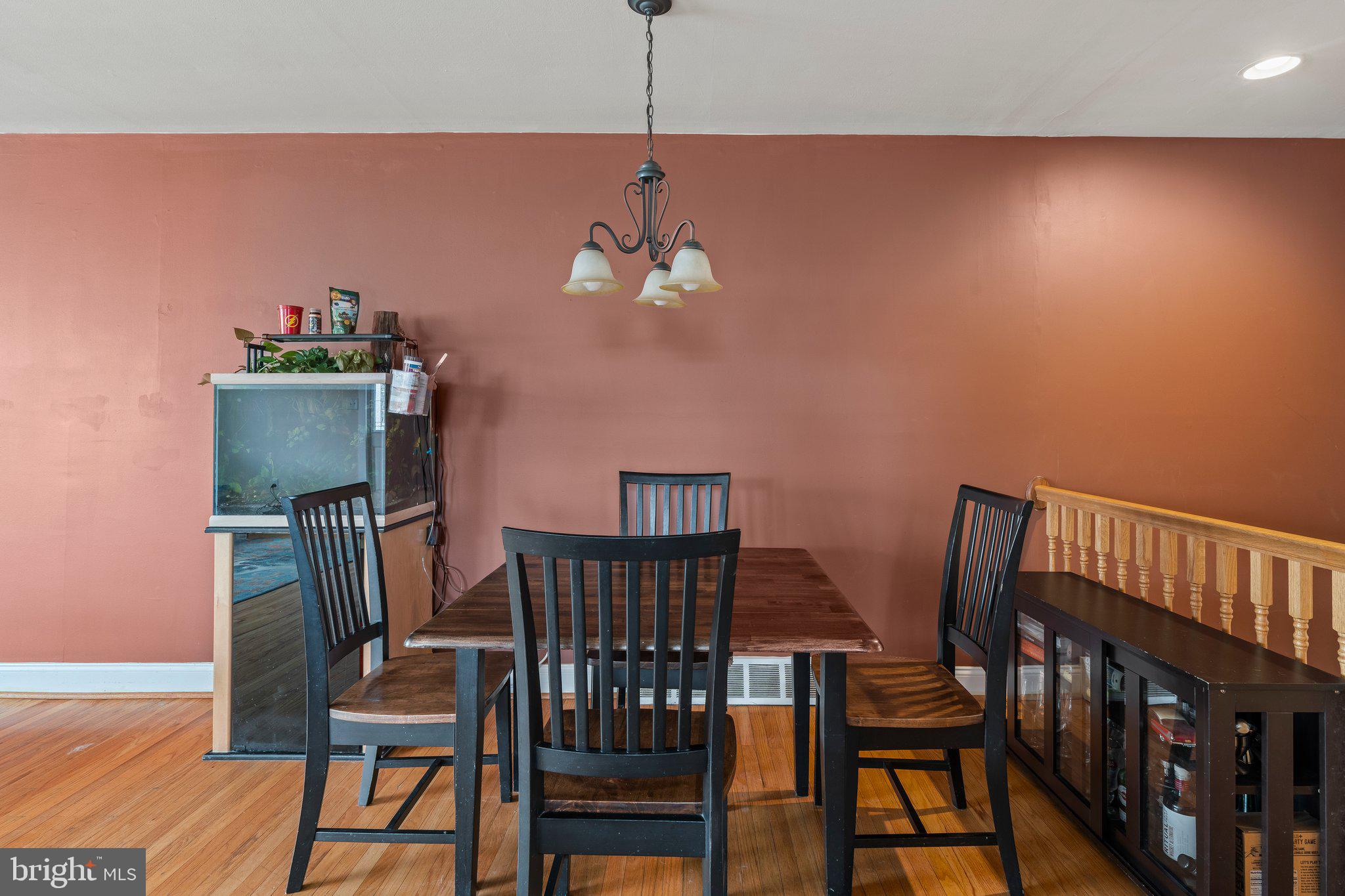 ROXBOROUGH - Residential