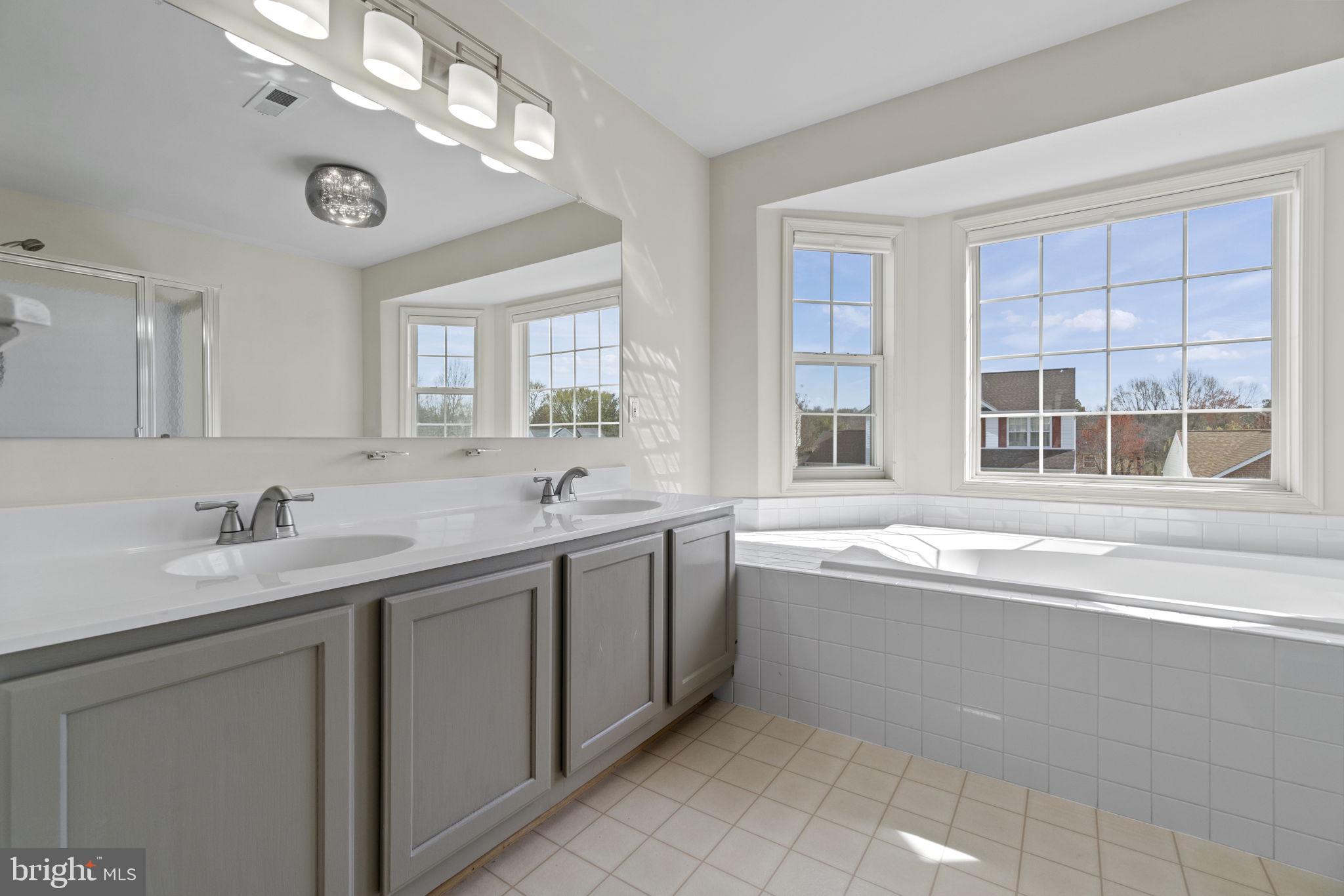 PARK RIDGE - Residential