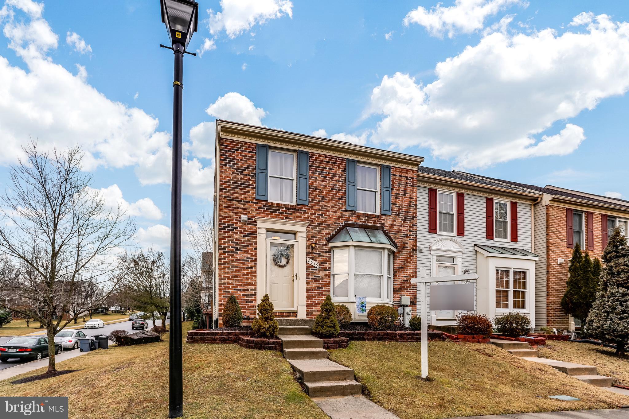 TOLL HOUSE - Residential