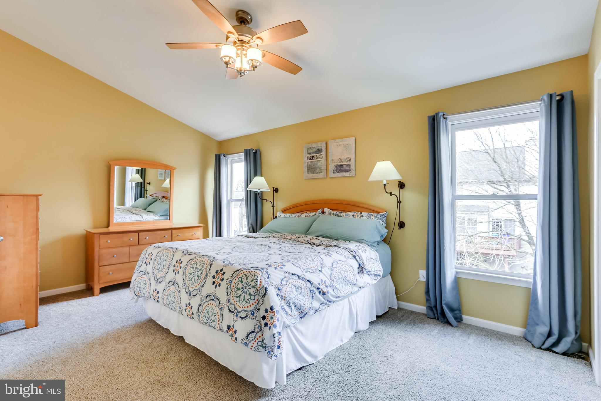 TOLL HOUSE - Residential