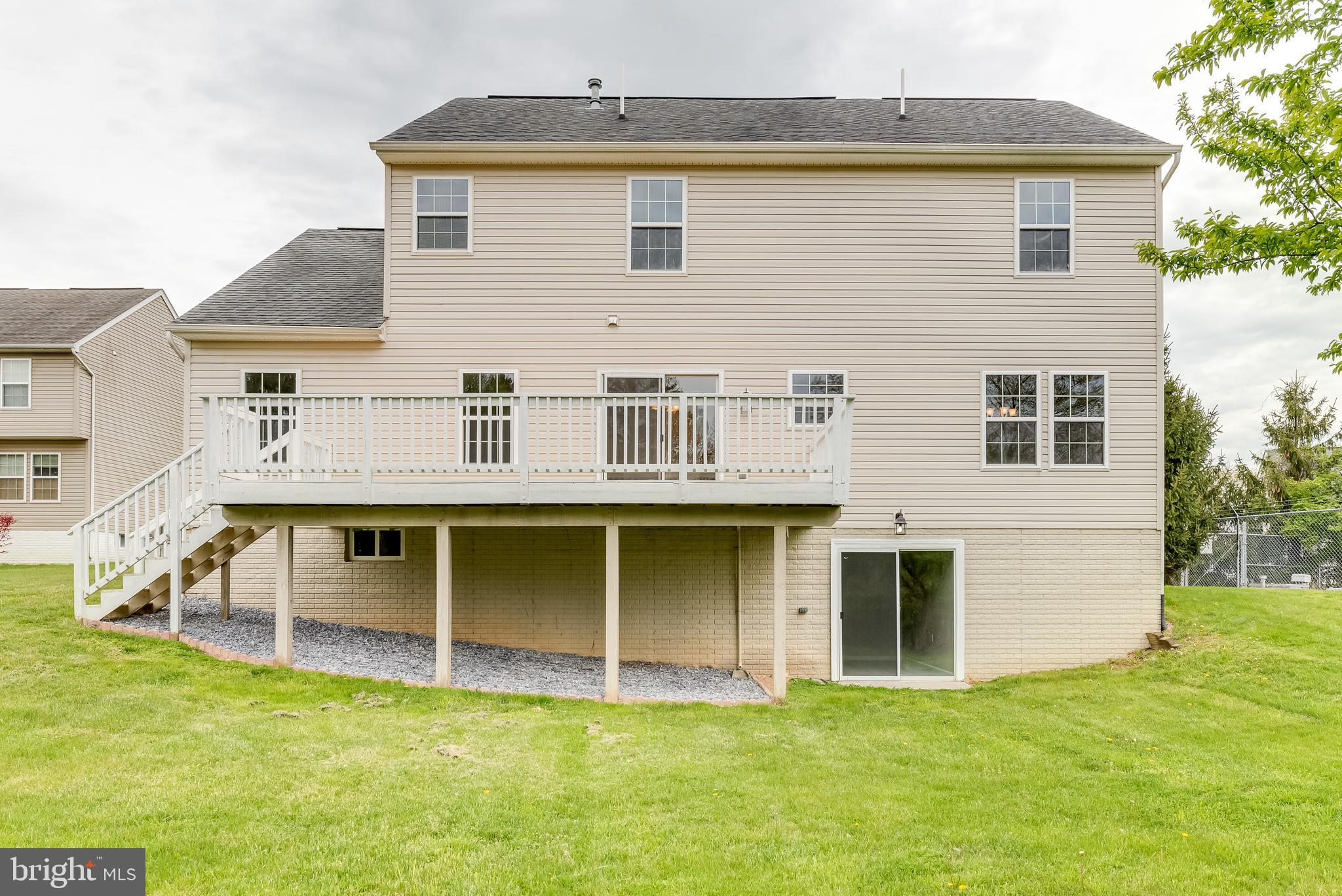 STONEBRIDGE - Residential