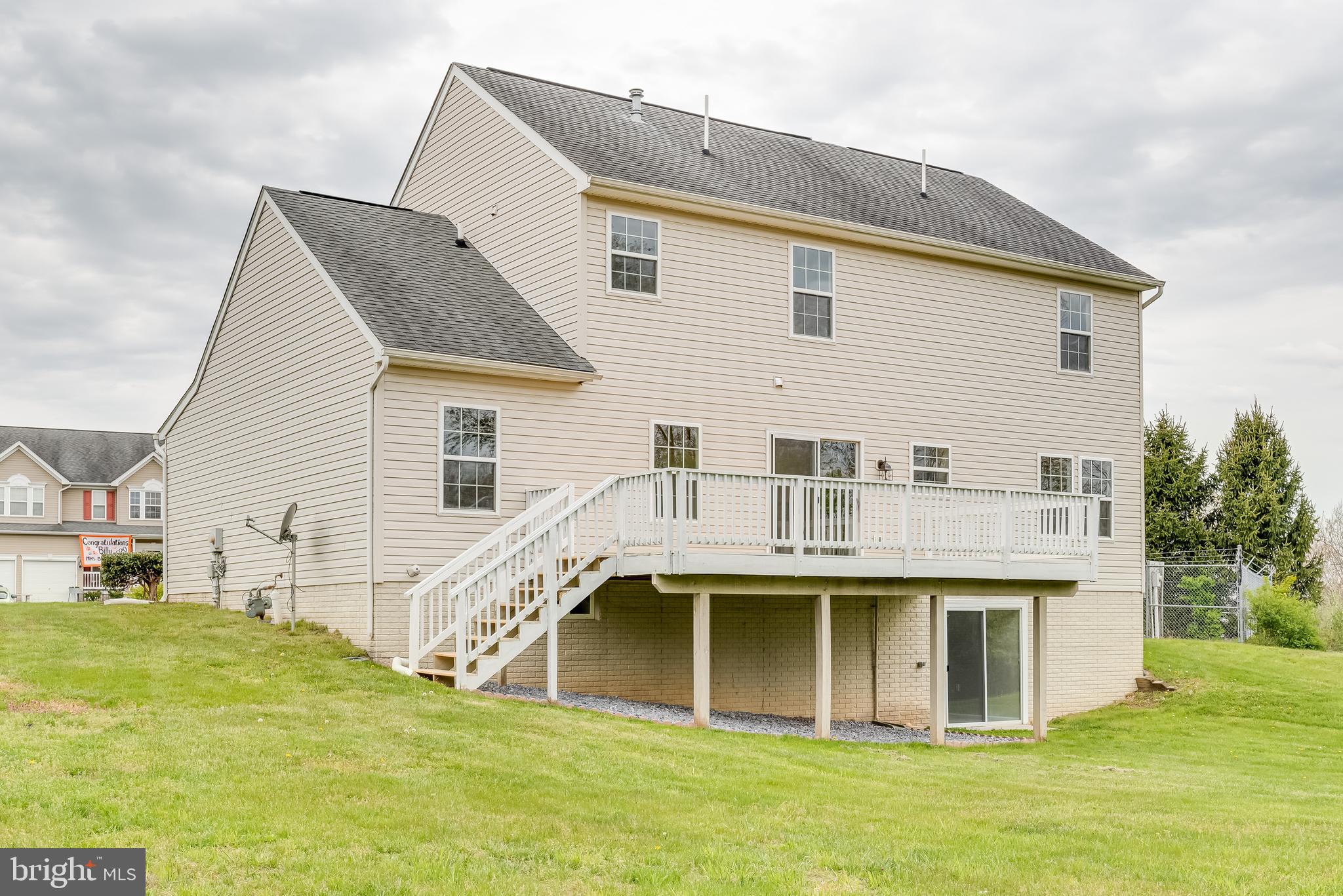 STONEBRIDGE - Residential