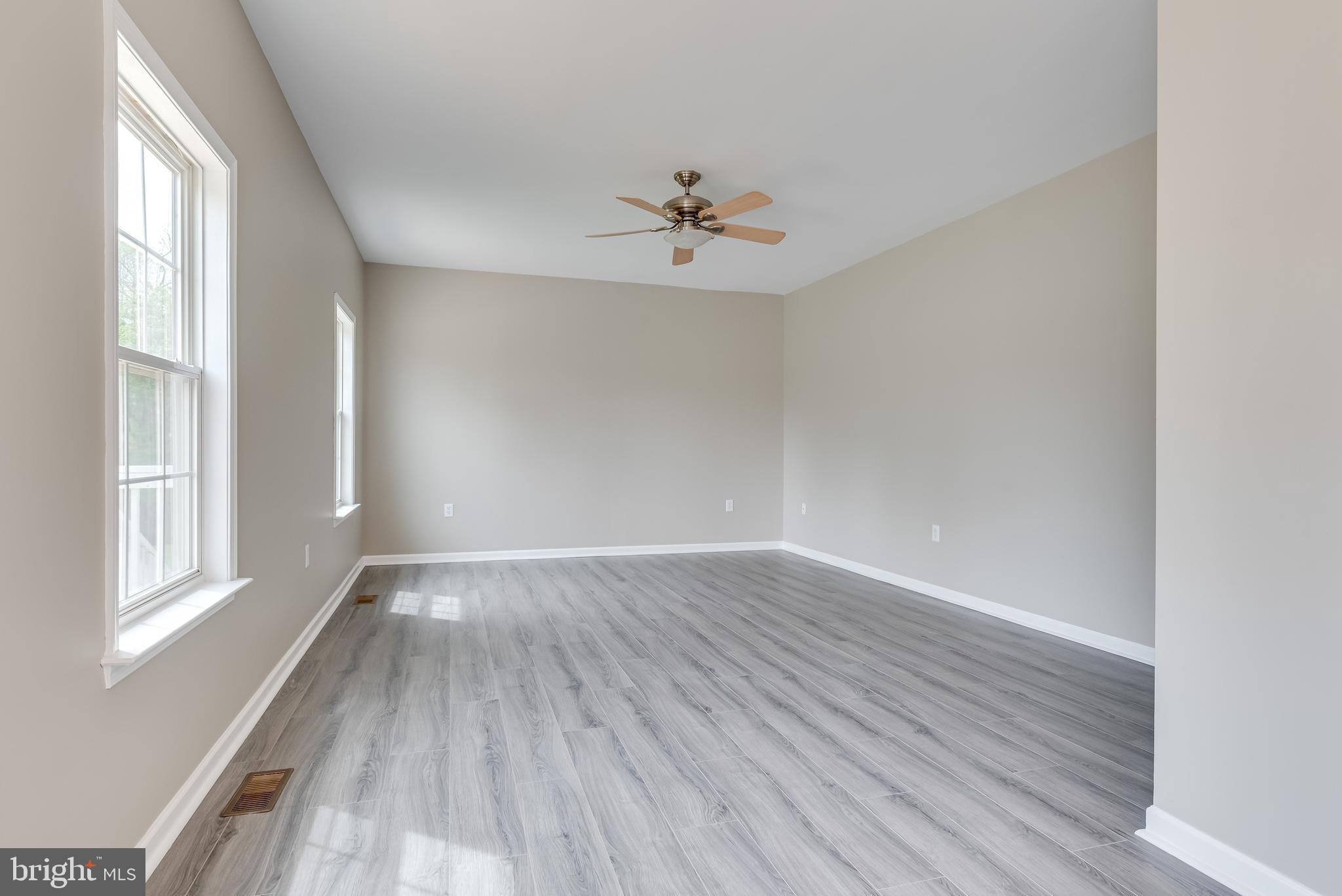 STONEBRIDGE - Residential