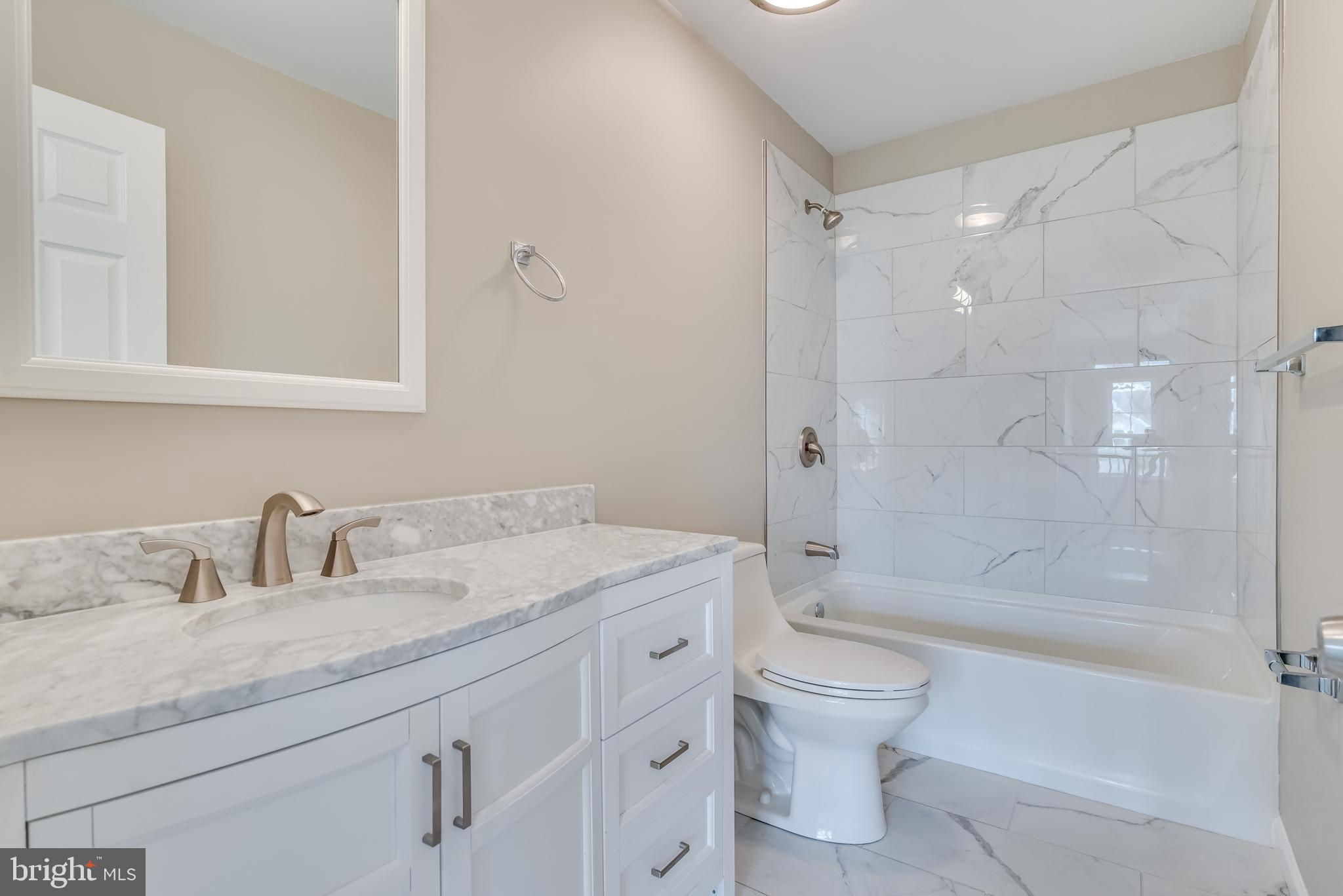 STONEBRIDGE - Residential