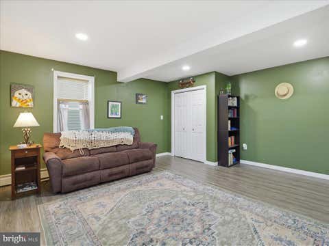 Photo of 128 E Madison St, GREENCASTLE, PA 17225 (MLS # PAFL2035112)