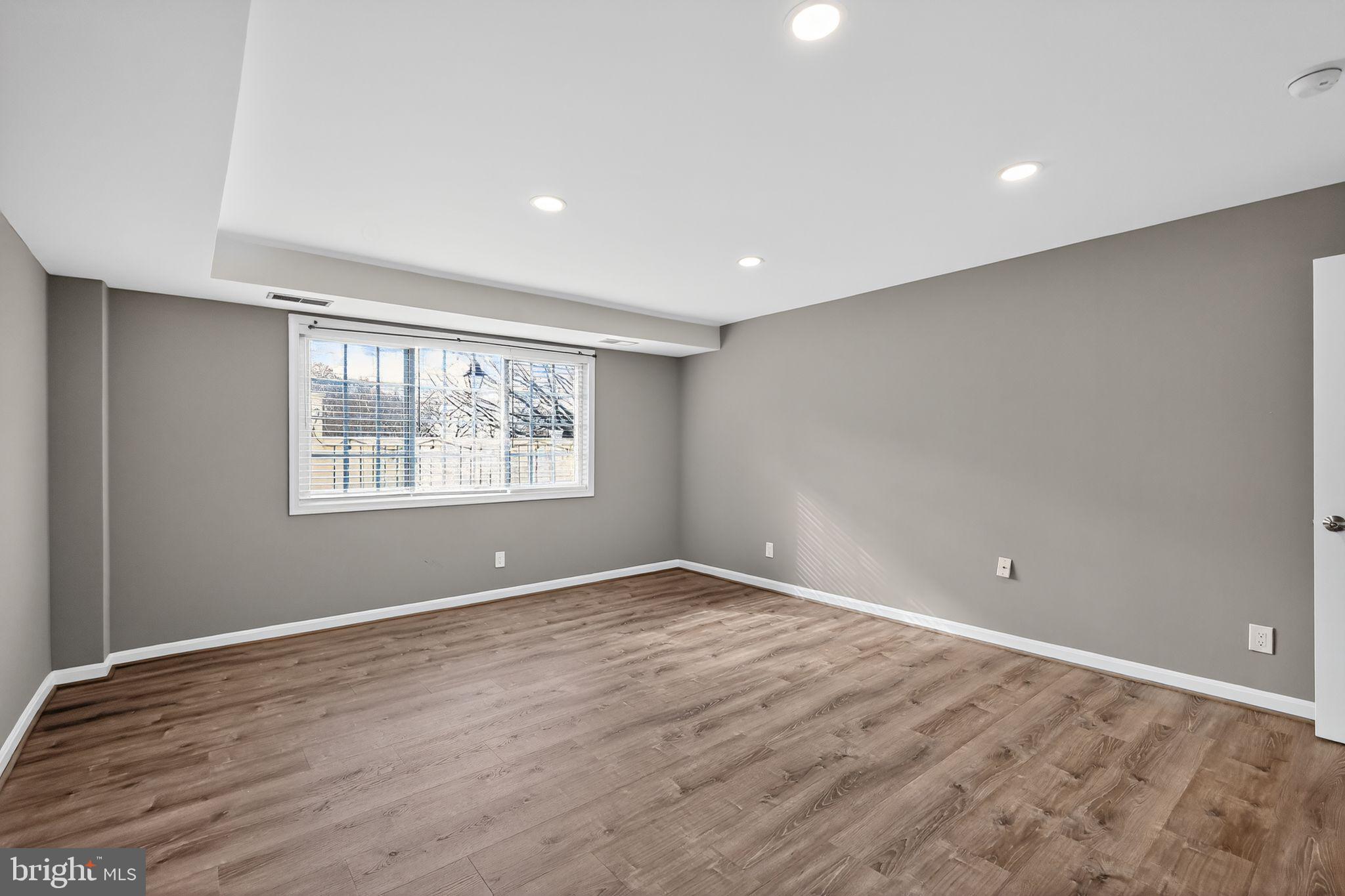 1415 N VAN DORN STREET C