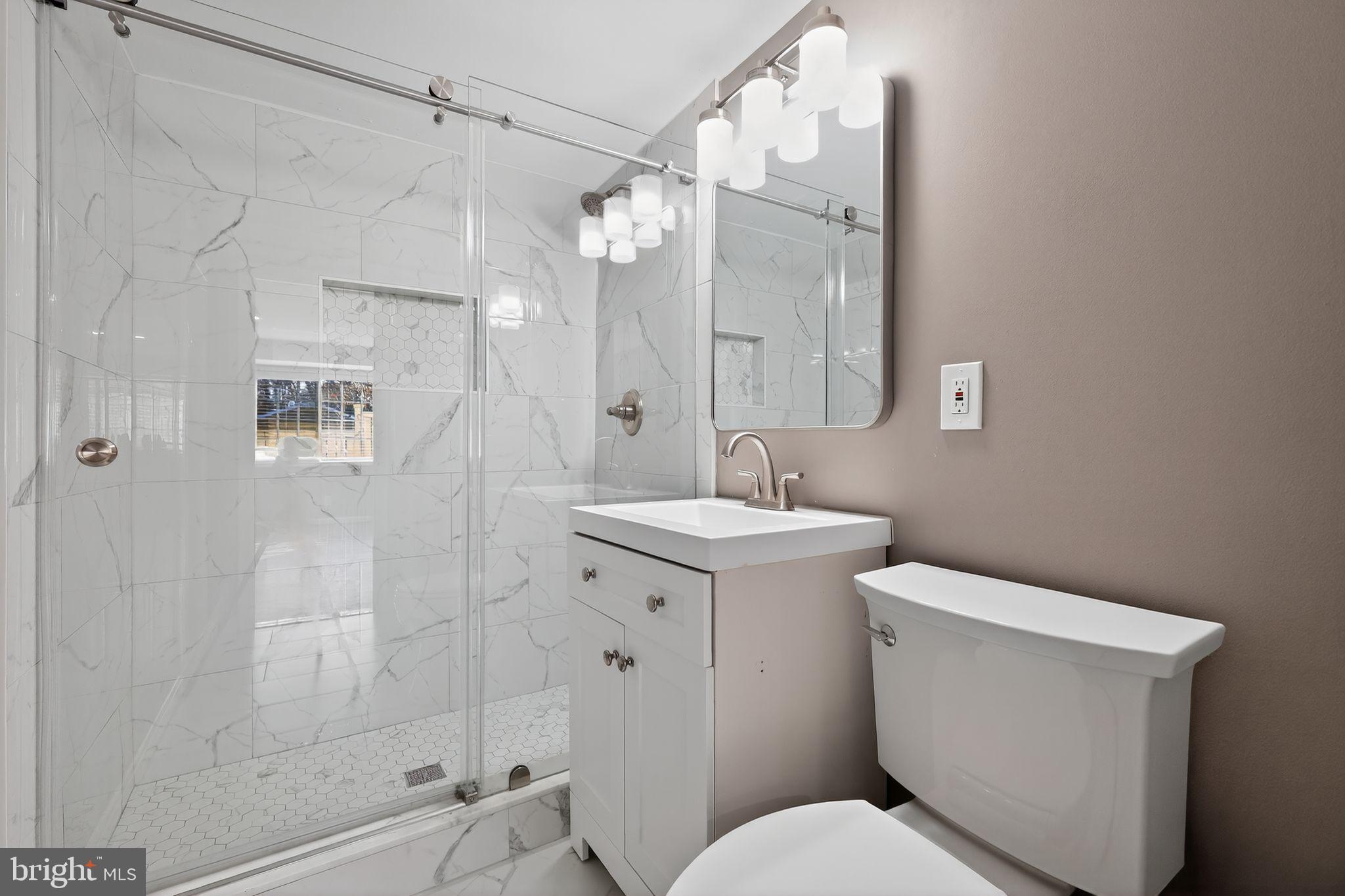 PARKSIDE AT ALEXANDRIA - Residential Lease