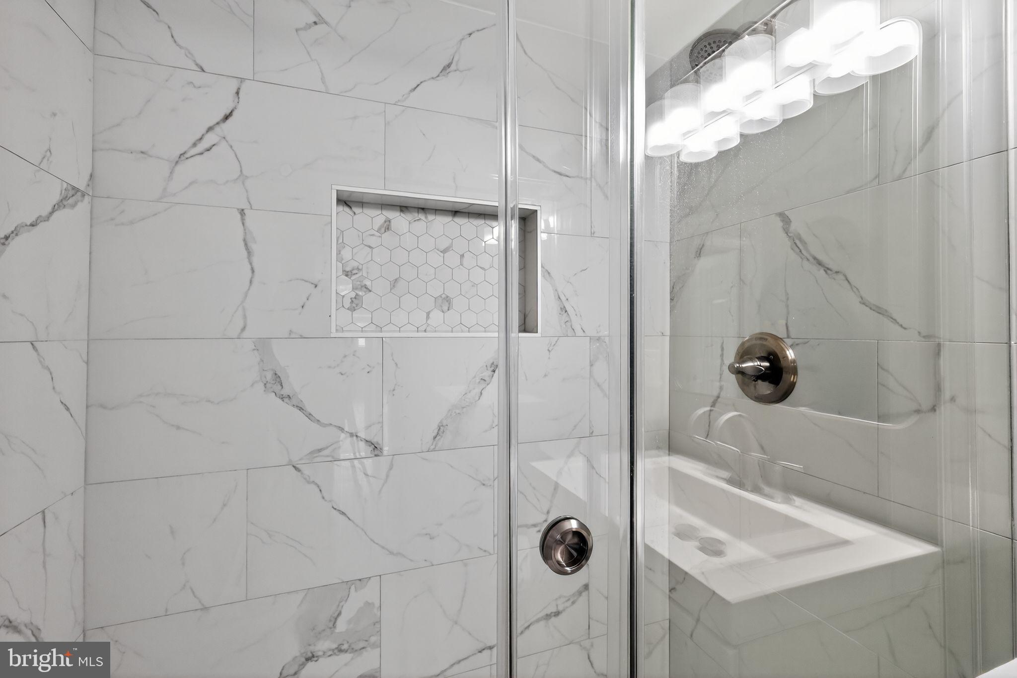 PARKSIDE AT ALEXANDRIA - Residential Lease