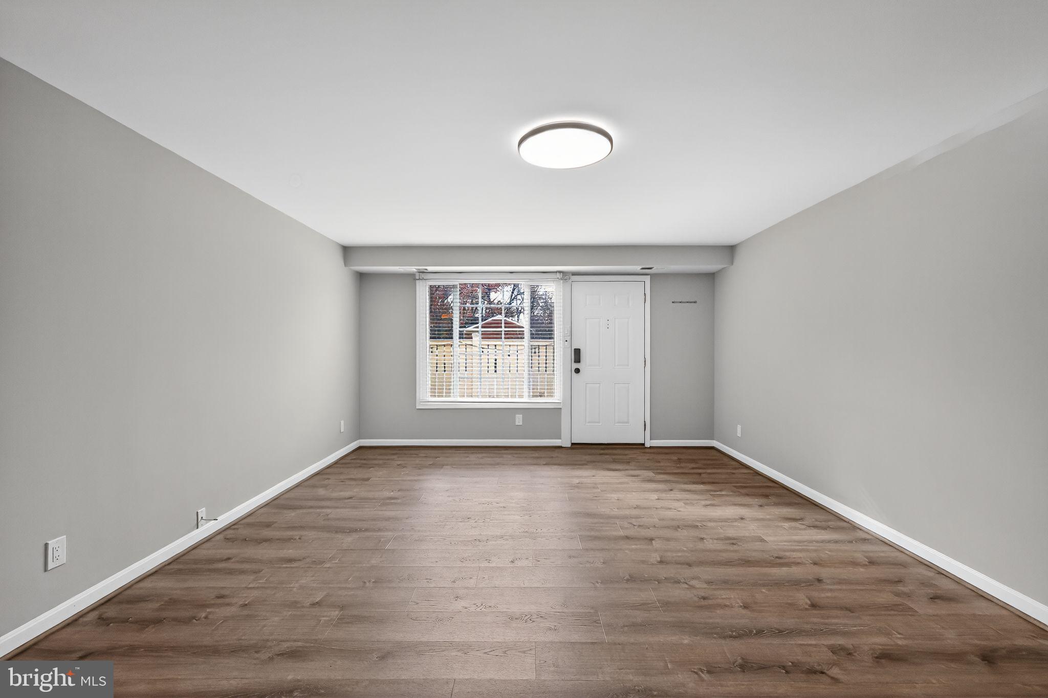 PARKSIDE AT ALEXANDRIA - Residential Lease