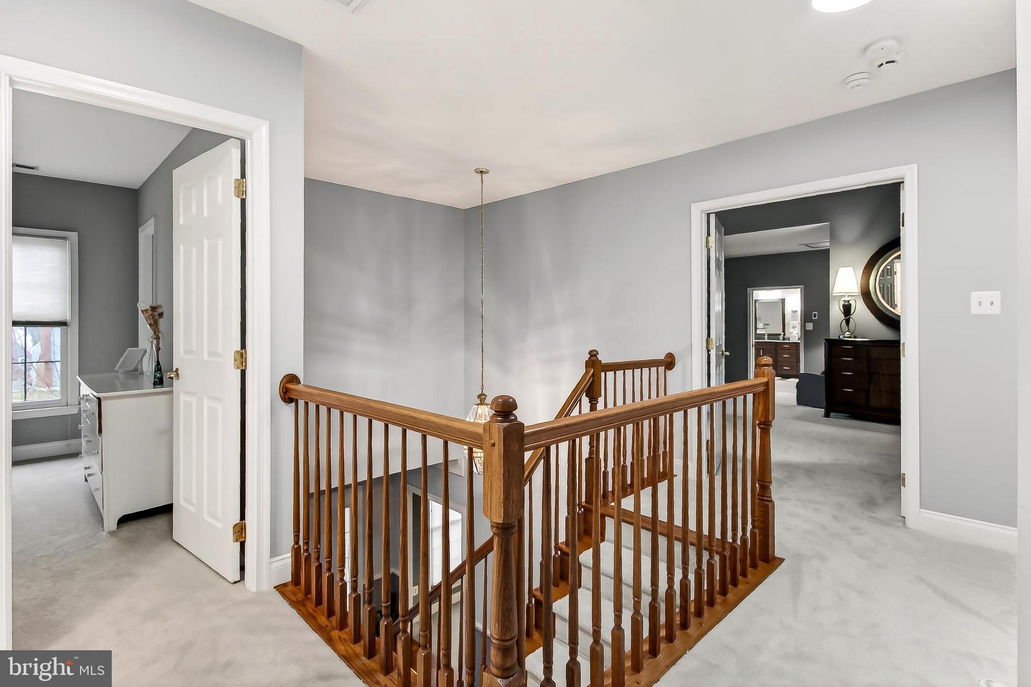 CROSSPOINTE - Residential