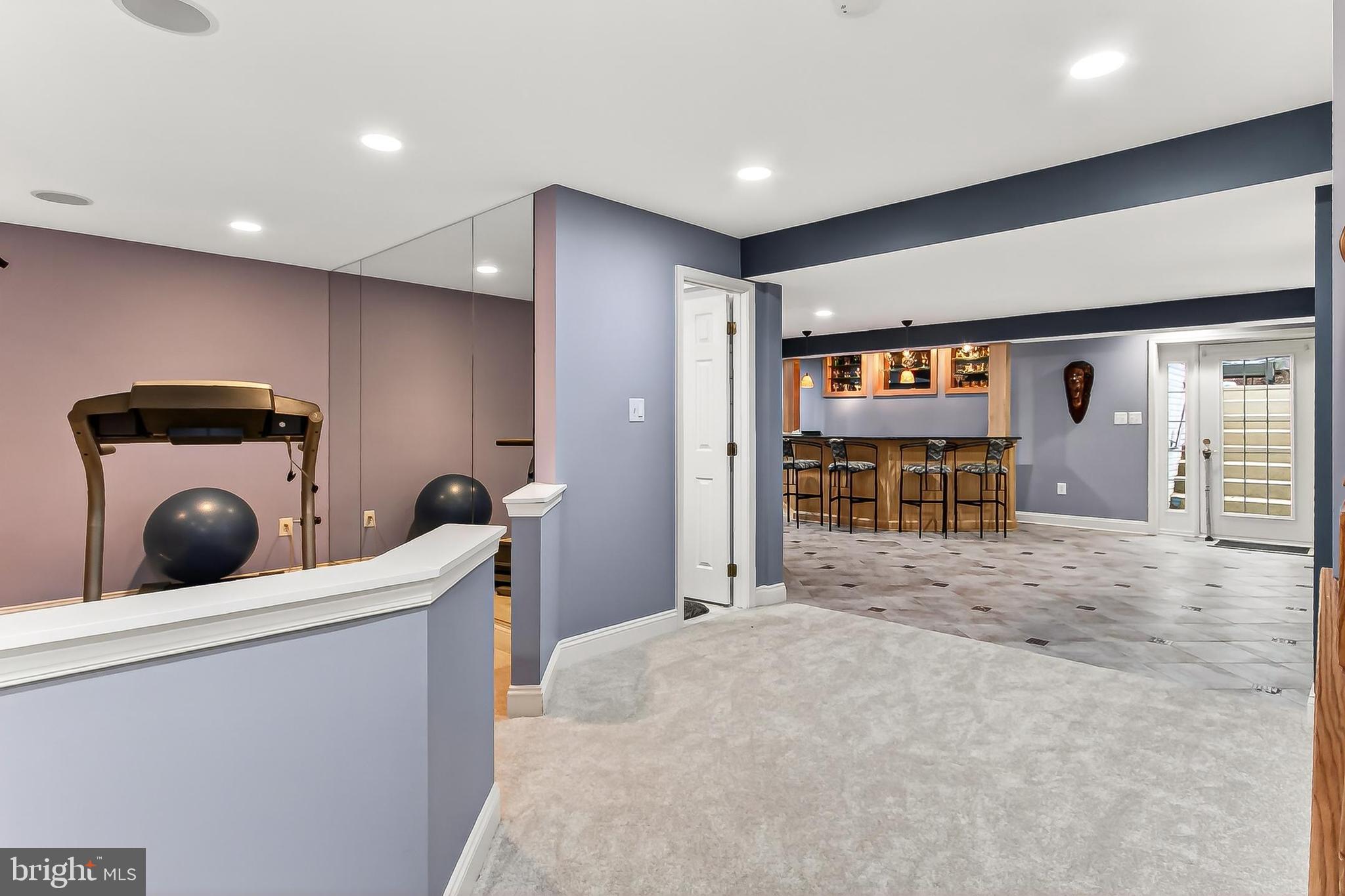 CROSSPOINTE - Residential