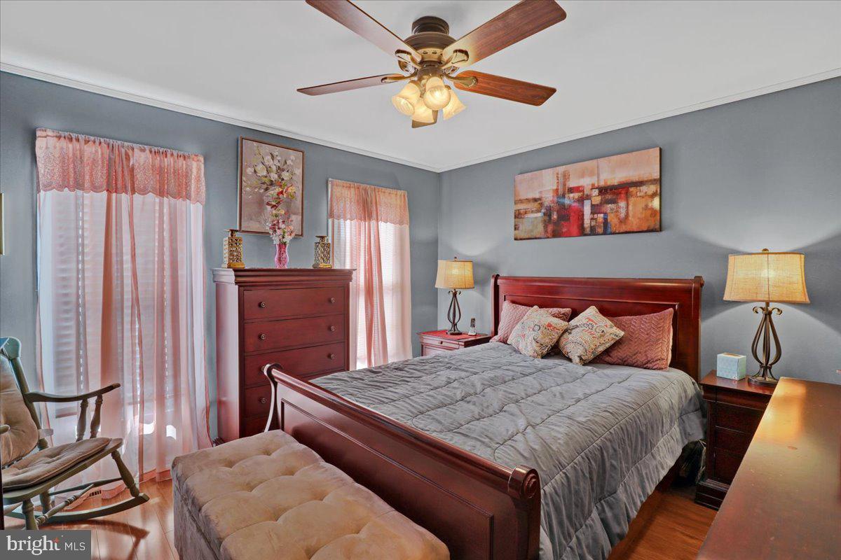 HEMPFIELD GREEN - Residential