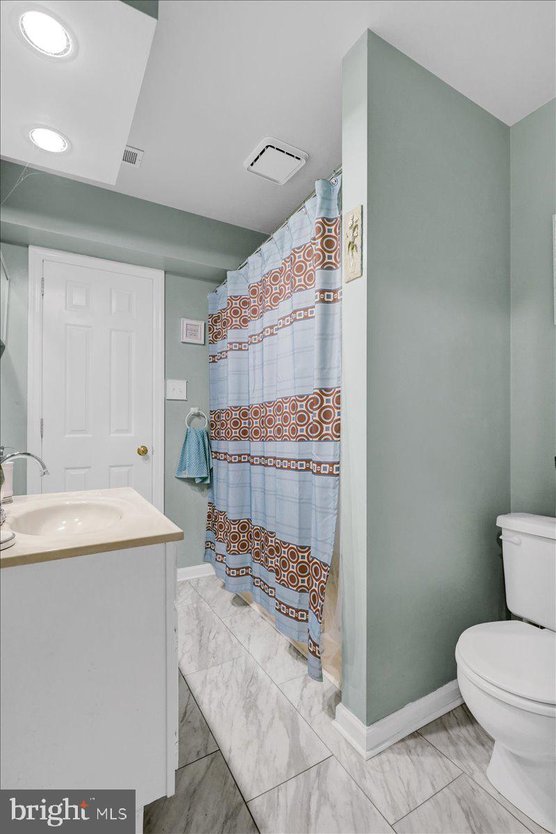 HEMPFIELD GREEN - Residential