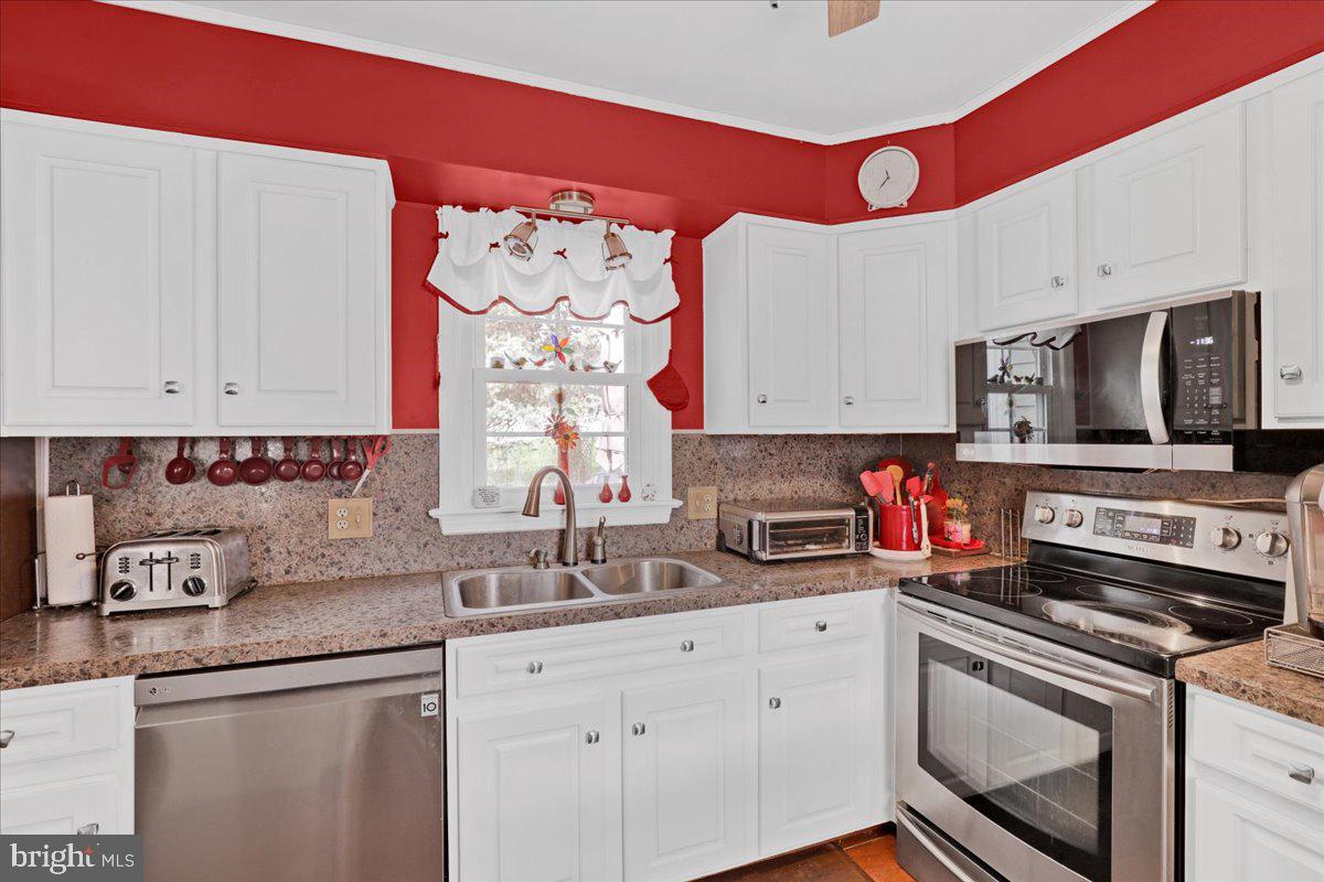 HEMPFIELD GREEN - Residential