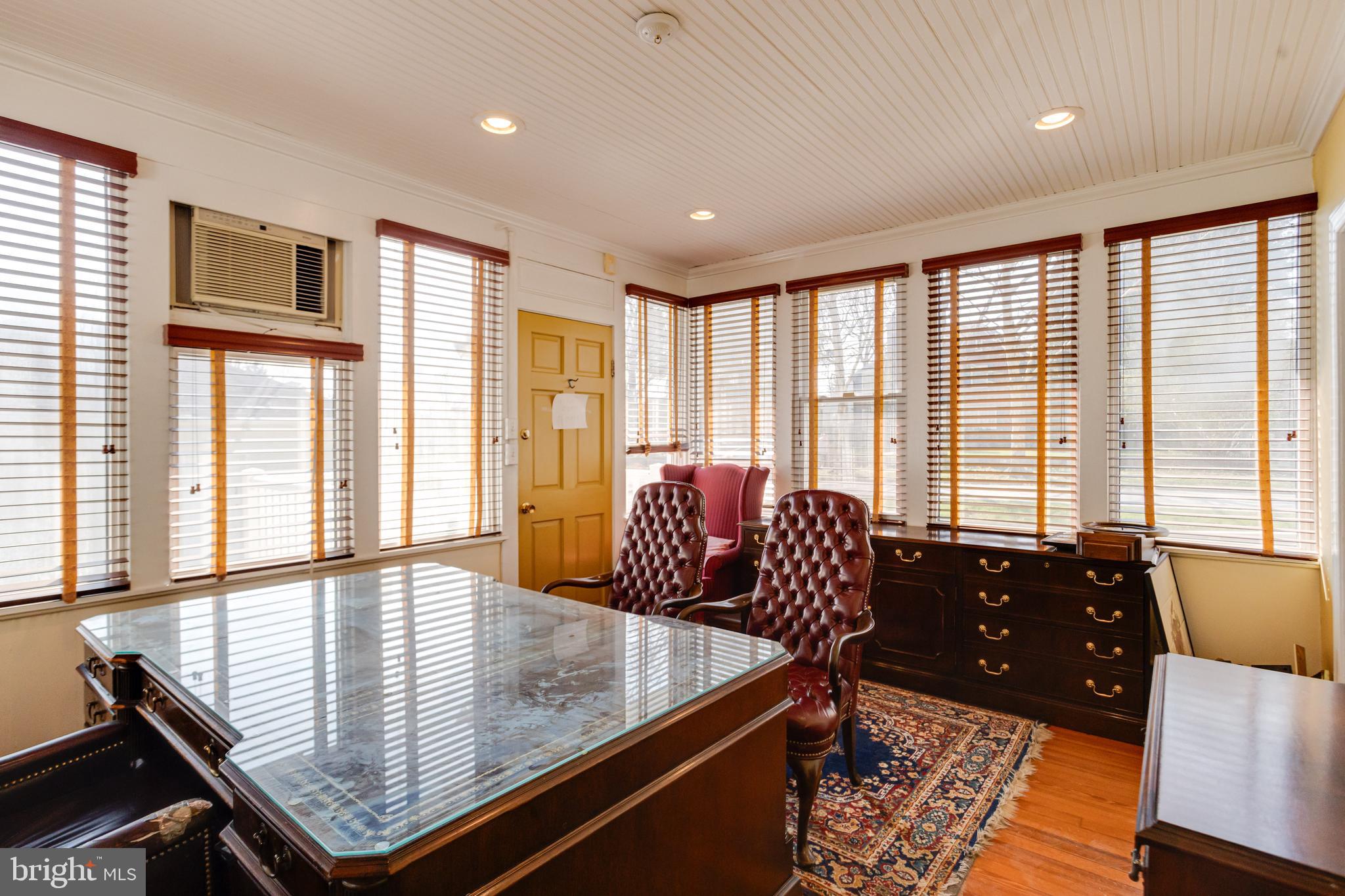 WEST TOWSON - Residential