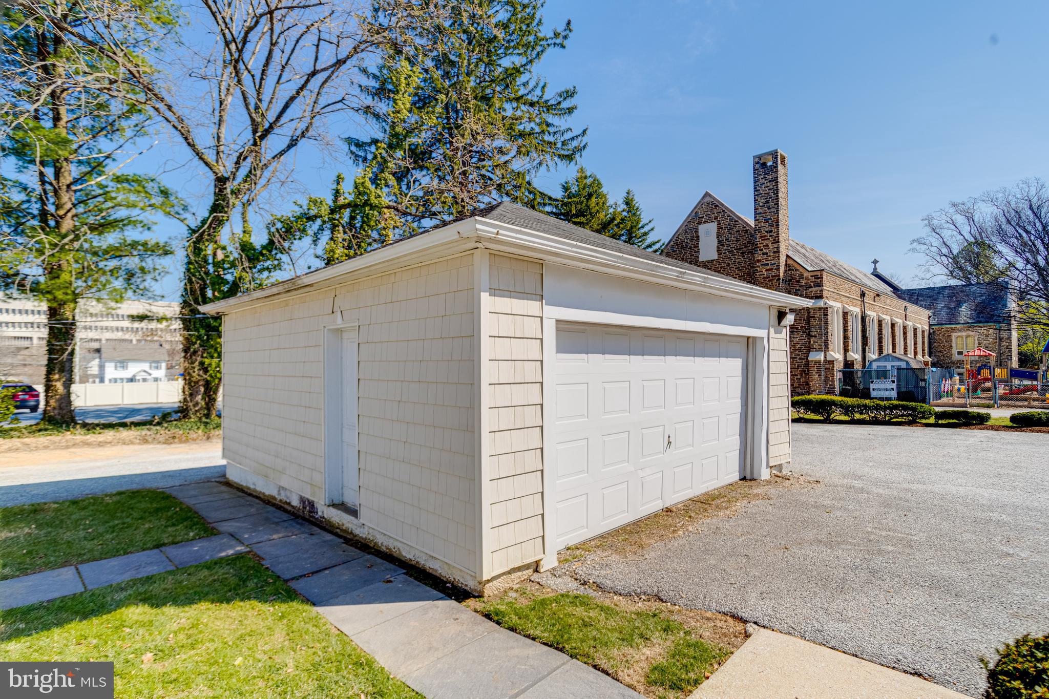 WEST TOWSON - Residential