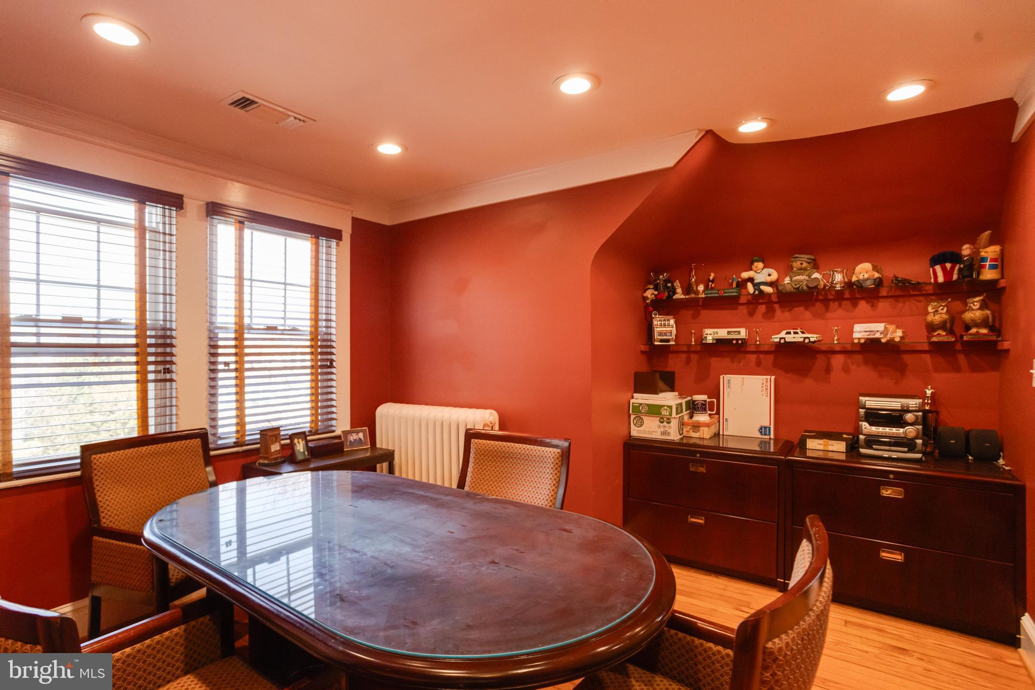 WEST TOWSON - Residential