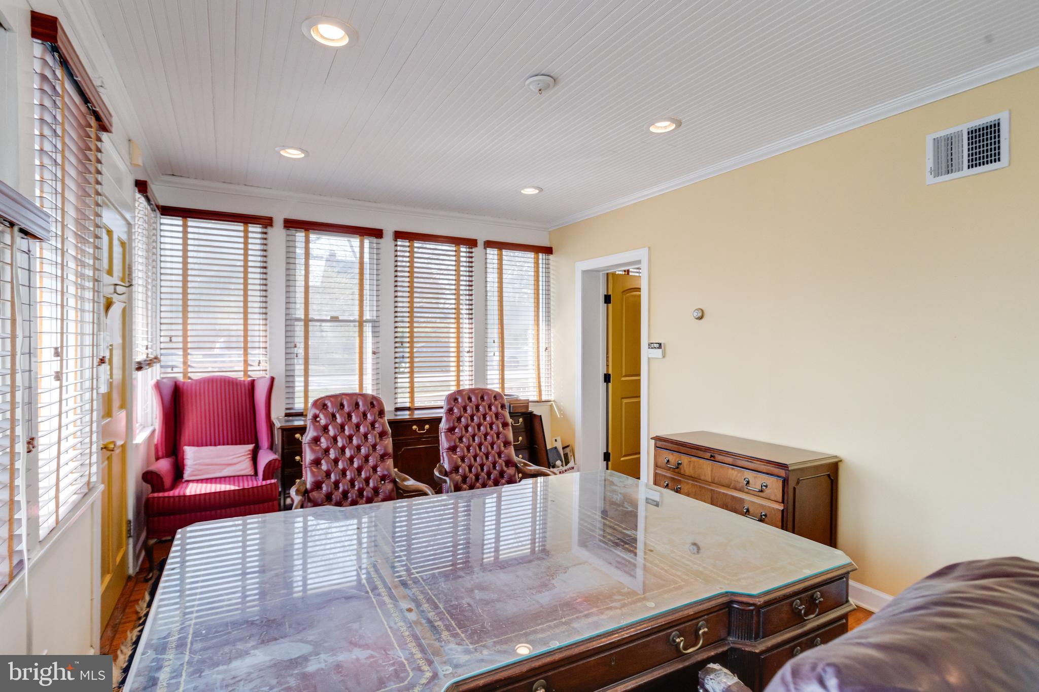 WEST TOWSON - Residential
