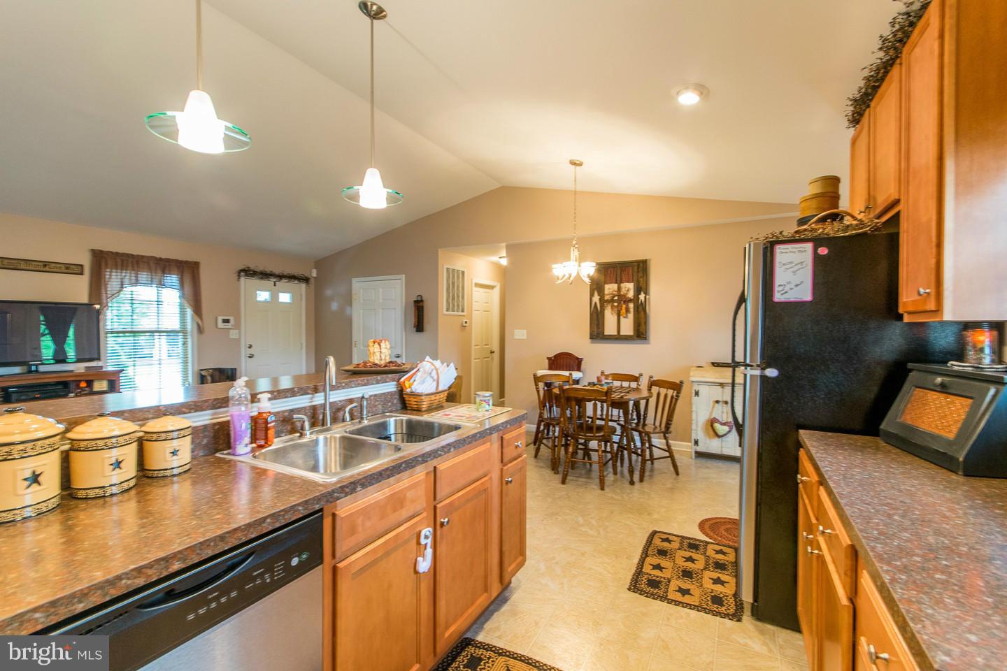 RIDGEWAY EAST - Residential