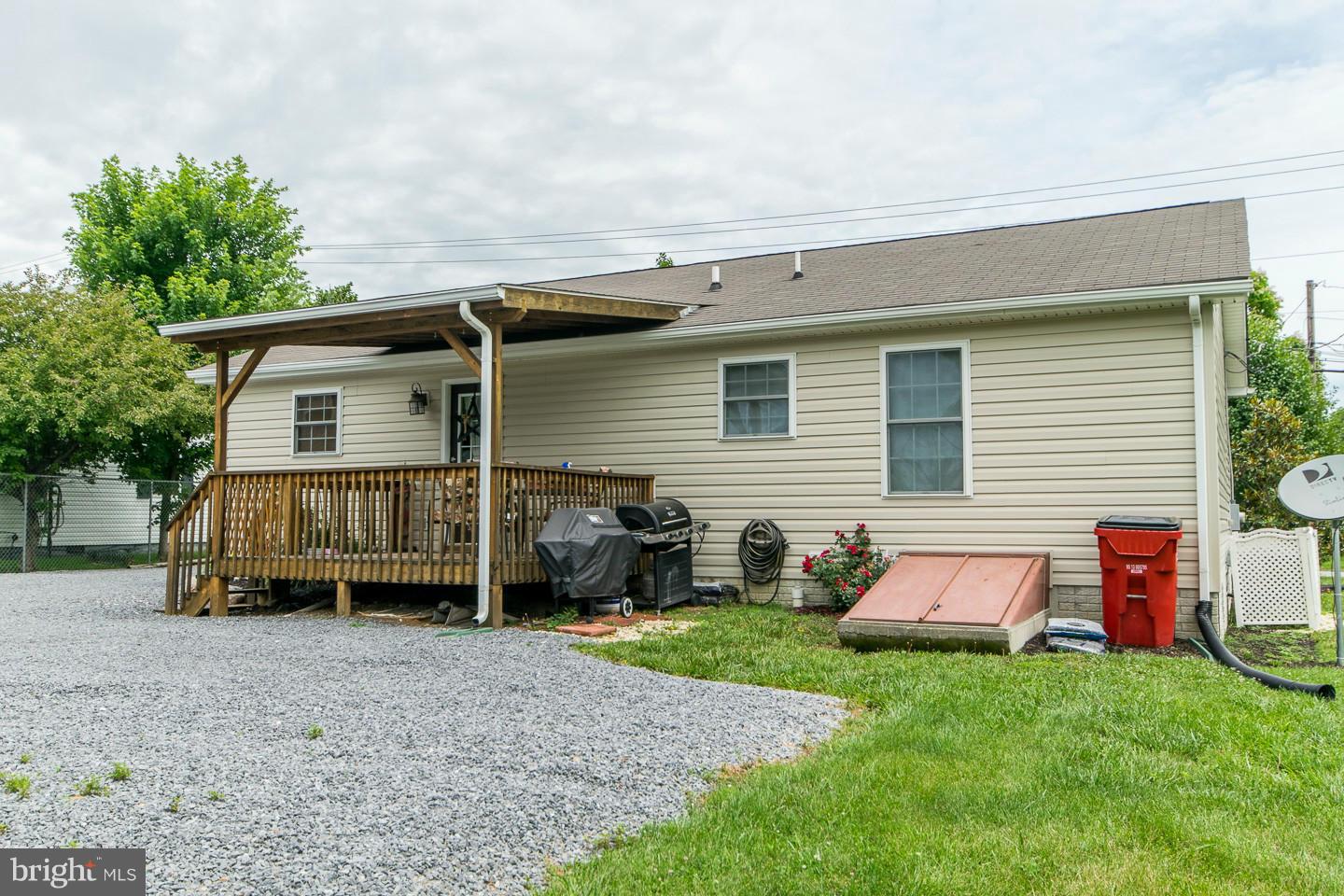 RIDGEWAY EAST - Residential