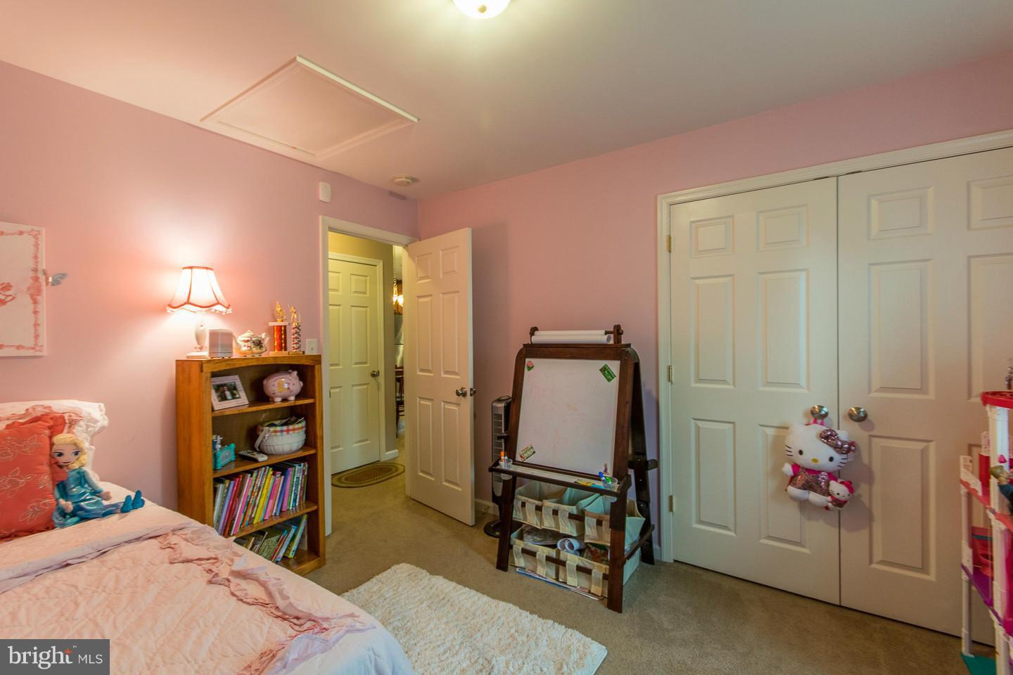 RIDGEWAY EAST - Residential