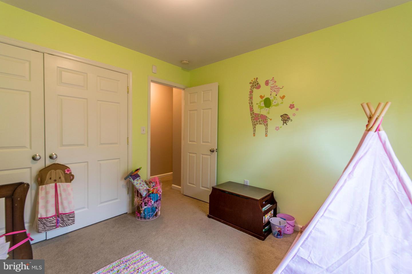 RIDGEWAY EAST - Residential