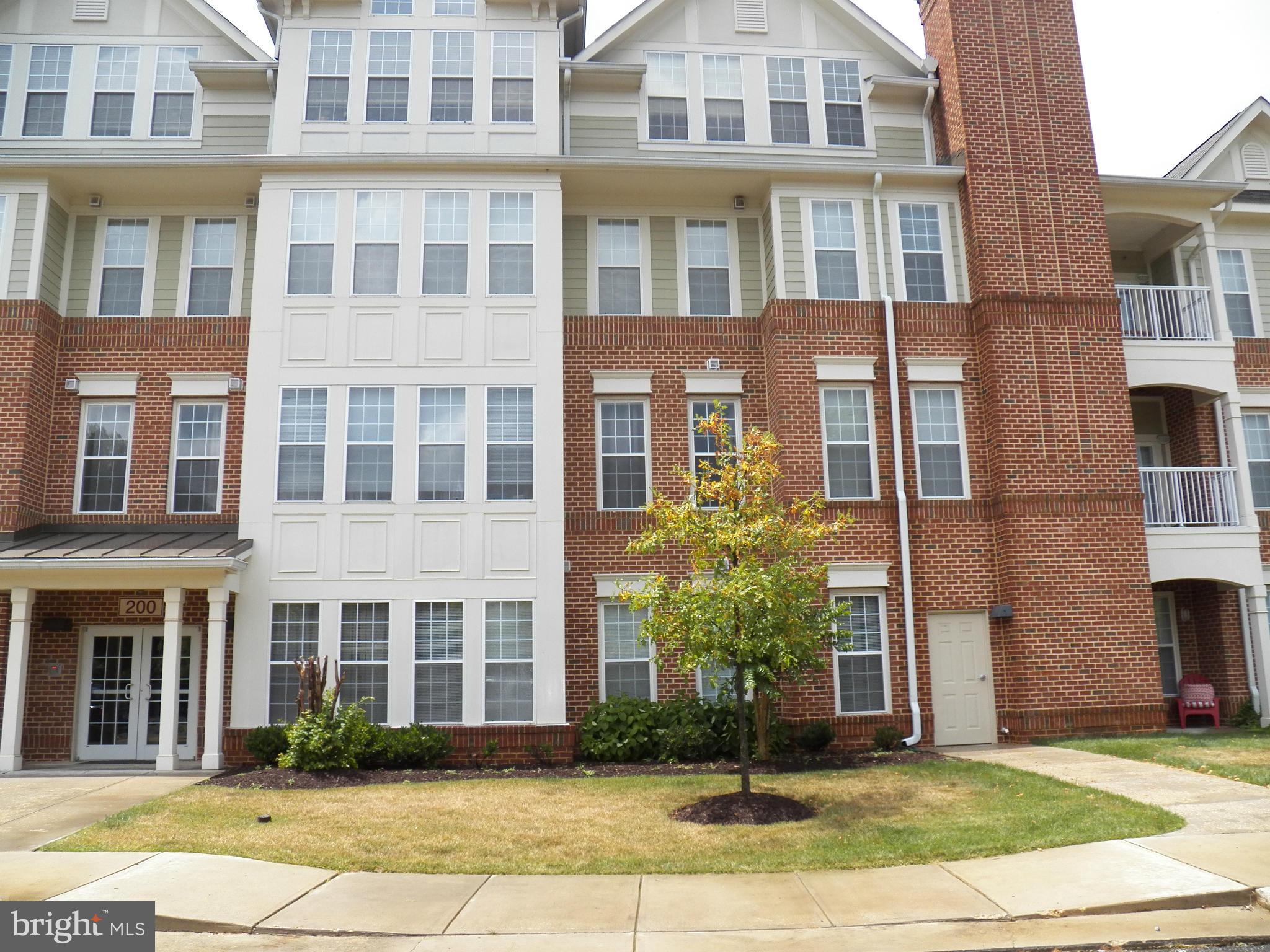 EDELEN STATION - Residential Lease