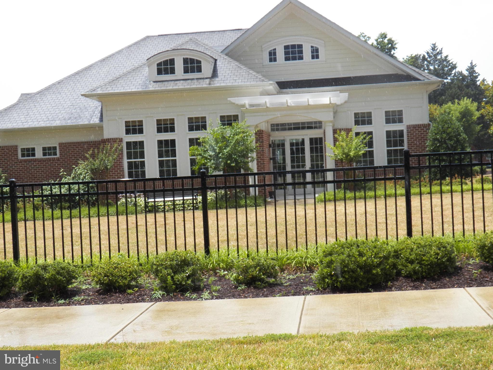 EDELEN STATION - Residential Lease