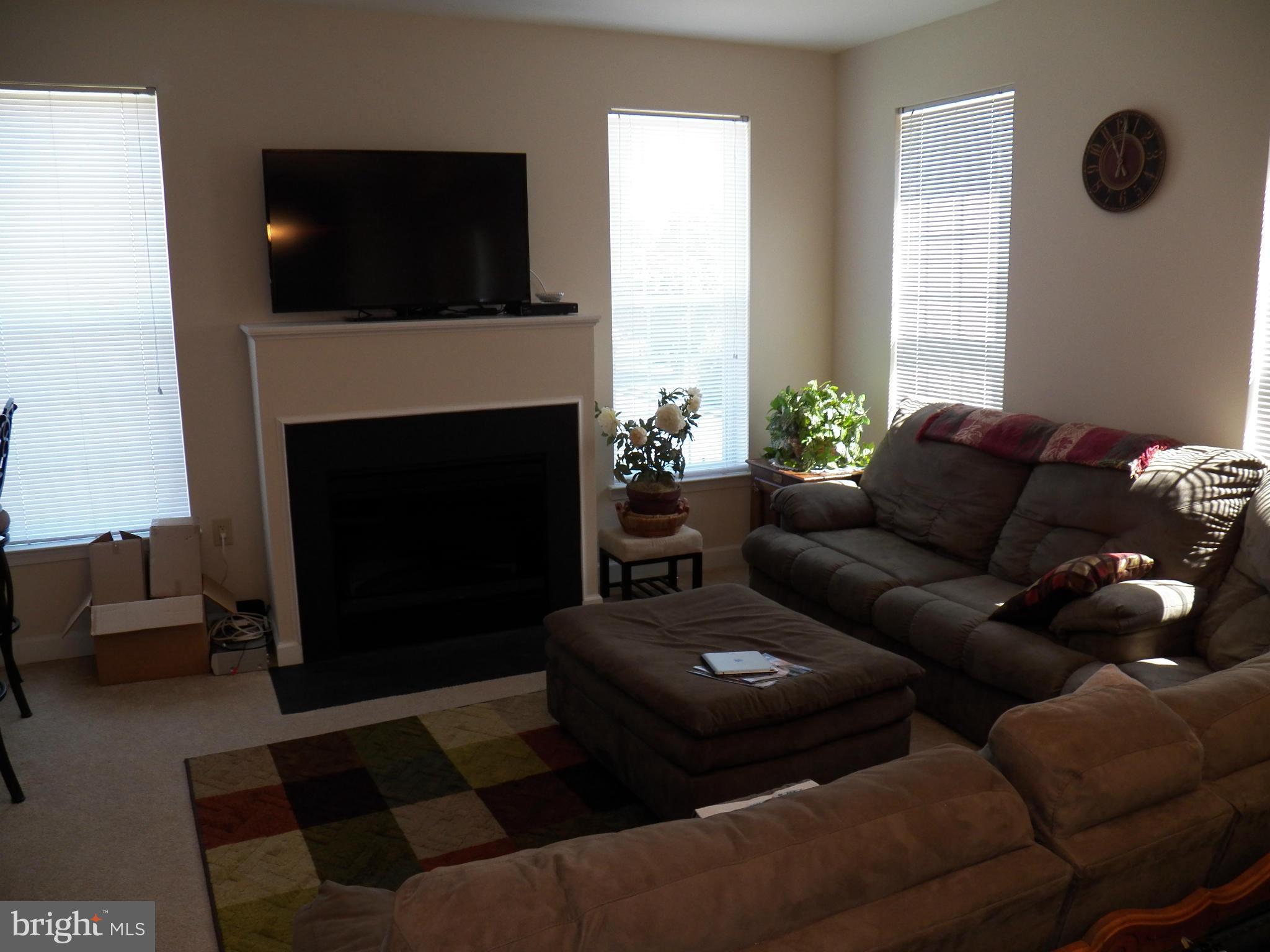 EDELEN STATION - Residential Lease