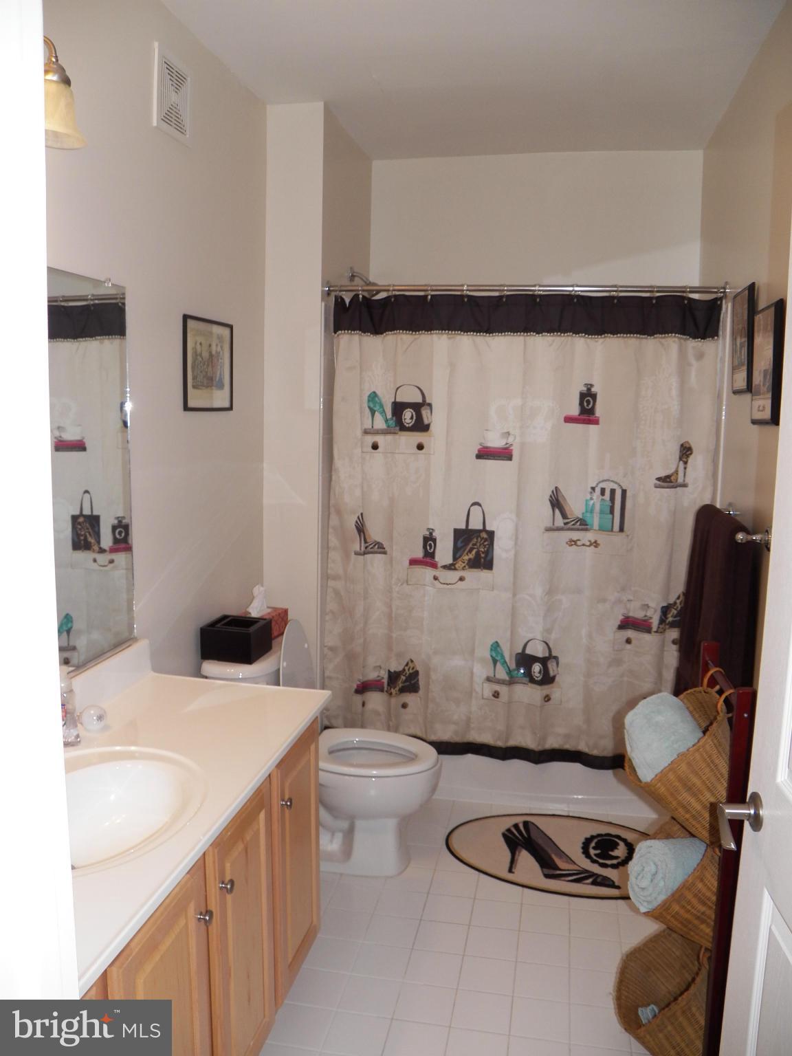 EDELEN STATION - Residential Lease