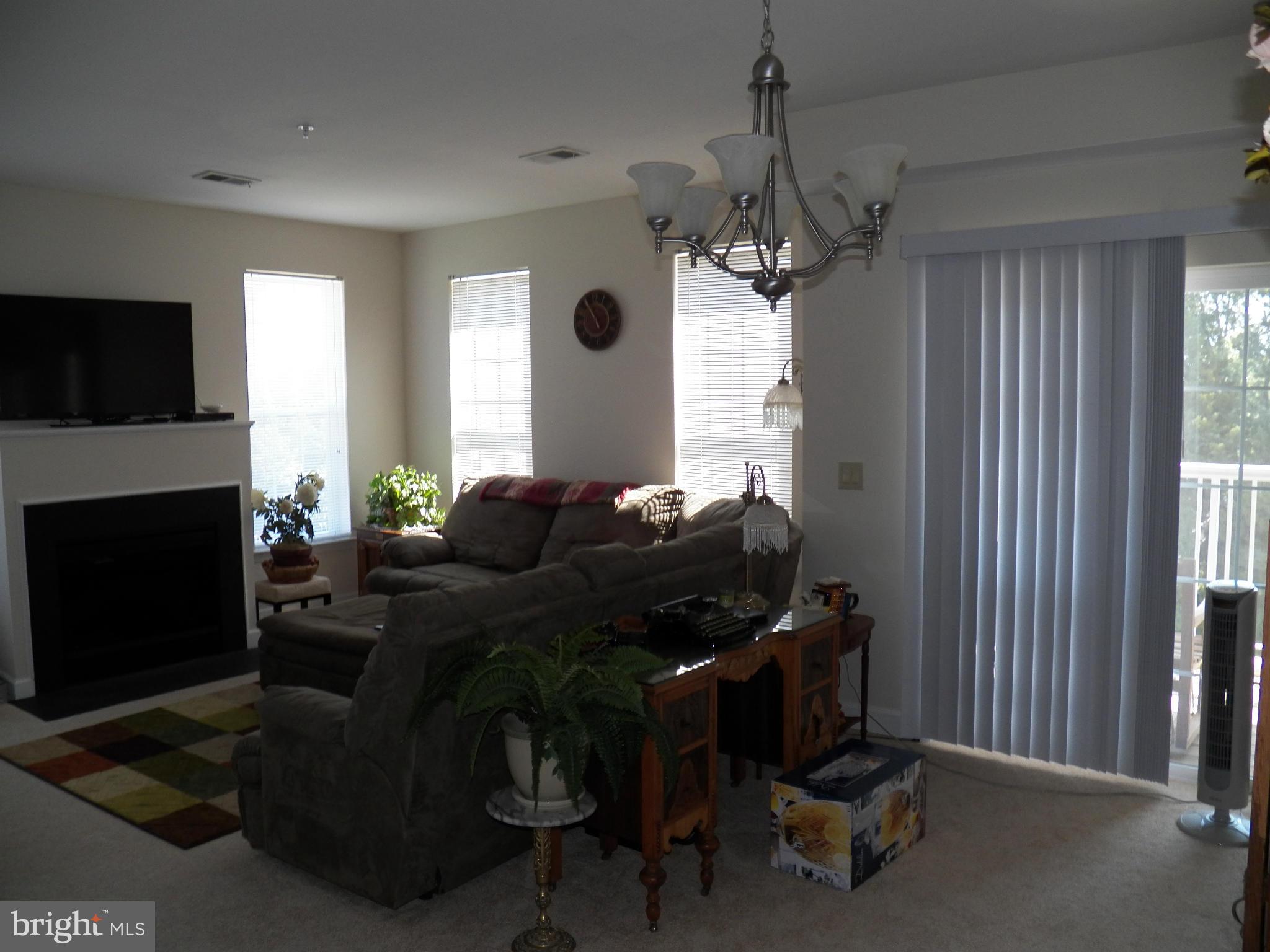 EDELEN STATION - Residential Lease