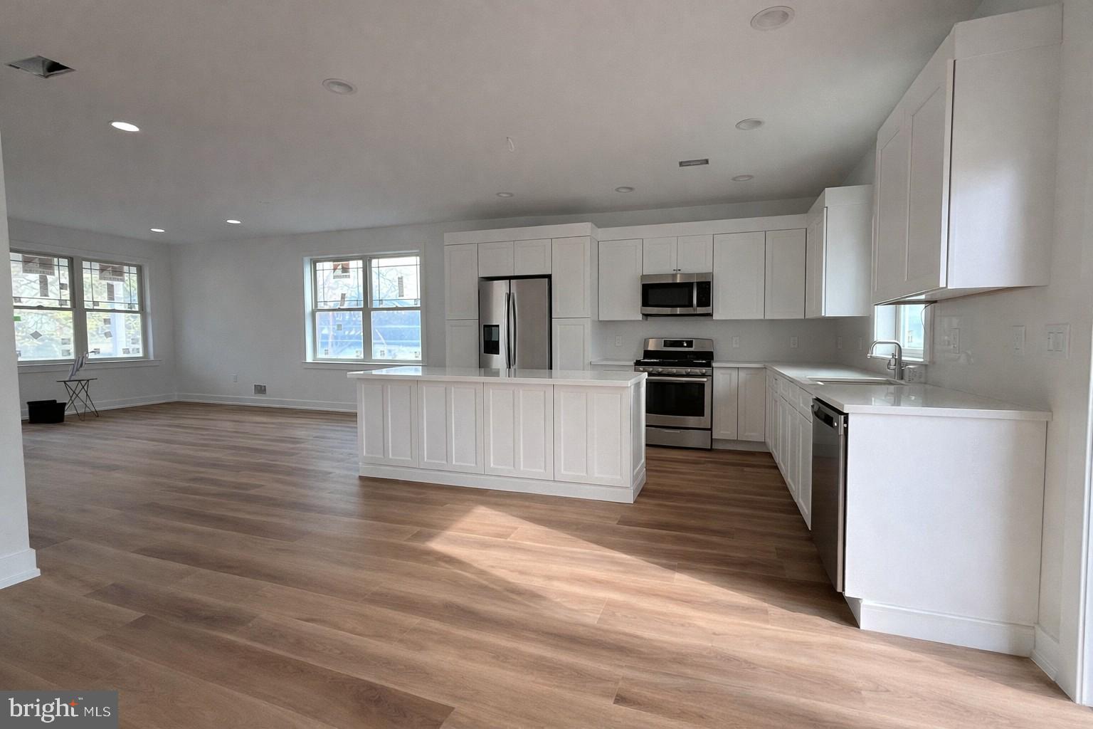 OAKFORD - Residential