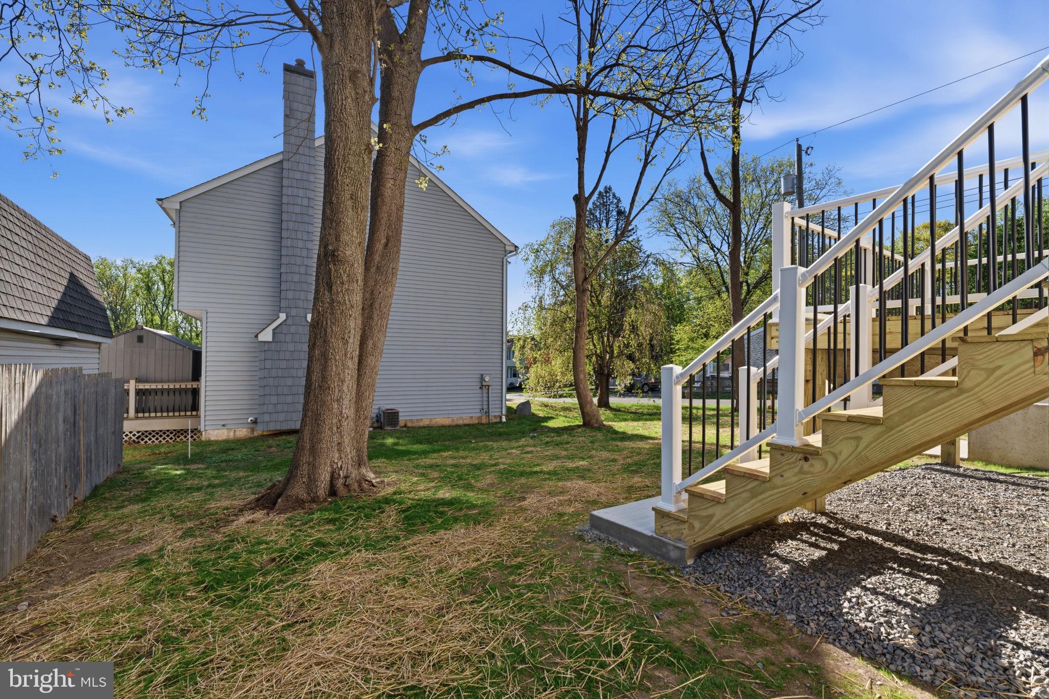 OAKFORD - Residential