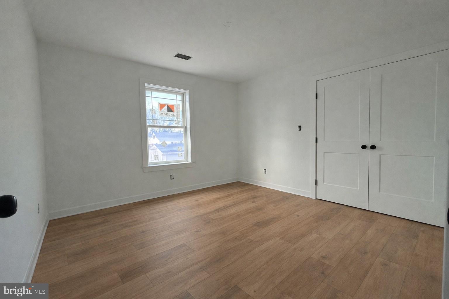 OAKFORD - Residential