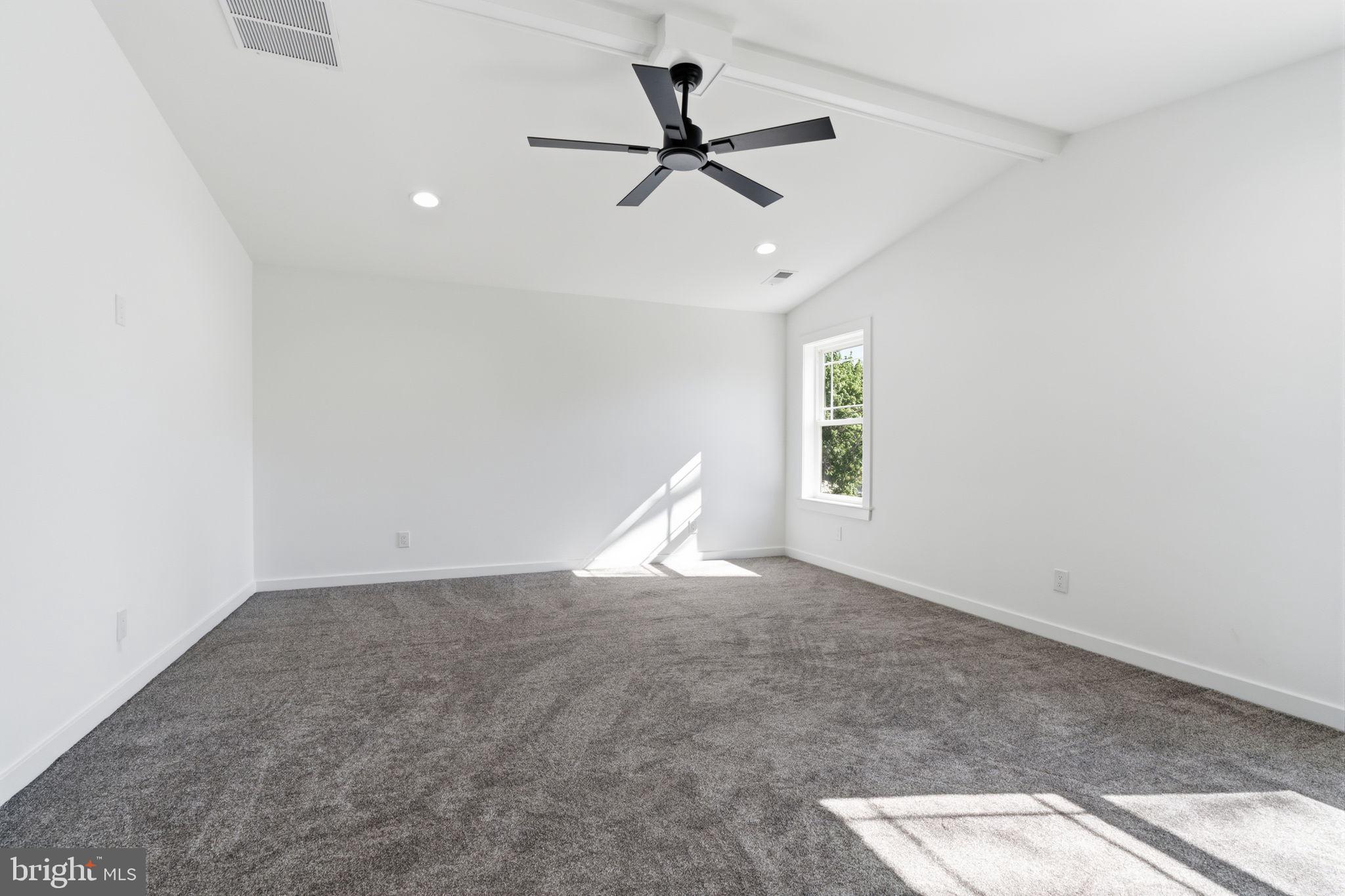 OAKFORD - Residential