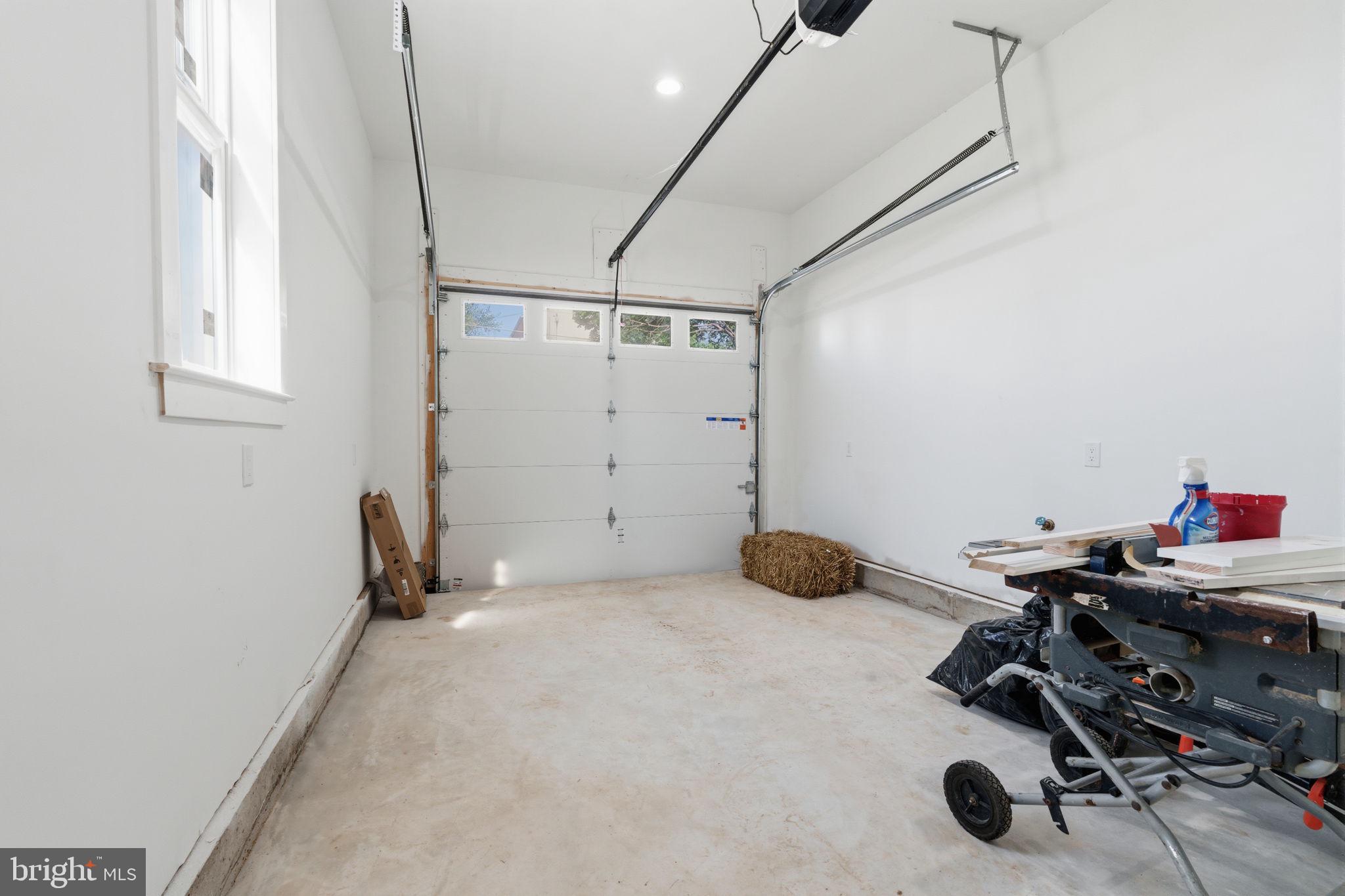 OAKFORD - Residential