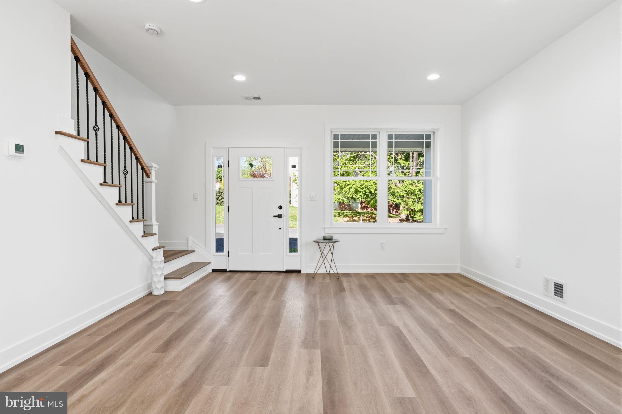 OAKFORD - Residential