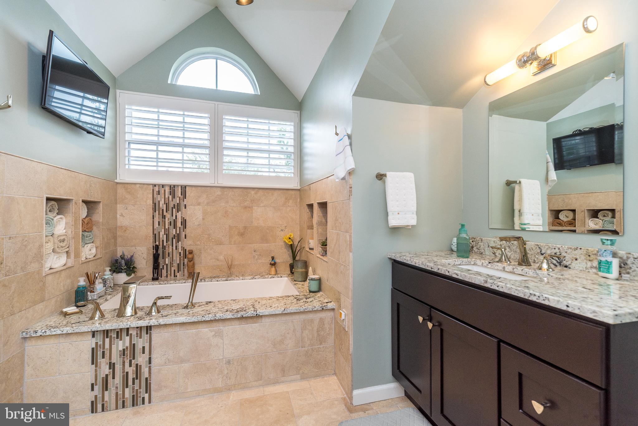 STUART CREEK FARMS - Residential
