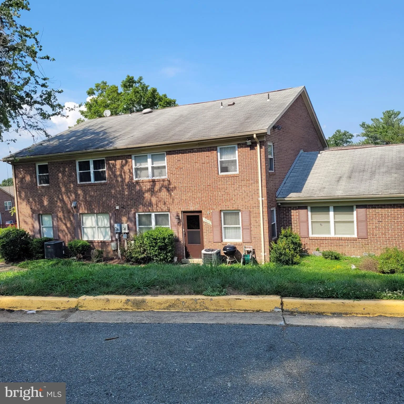 Lorton, Virginia 22079, United States, 2 Bedrooms Bedrooms, ,1 BathroomBathrooms,Residential,Active,191170