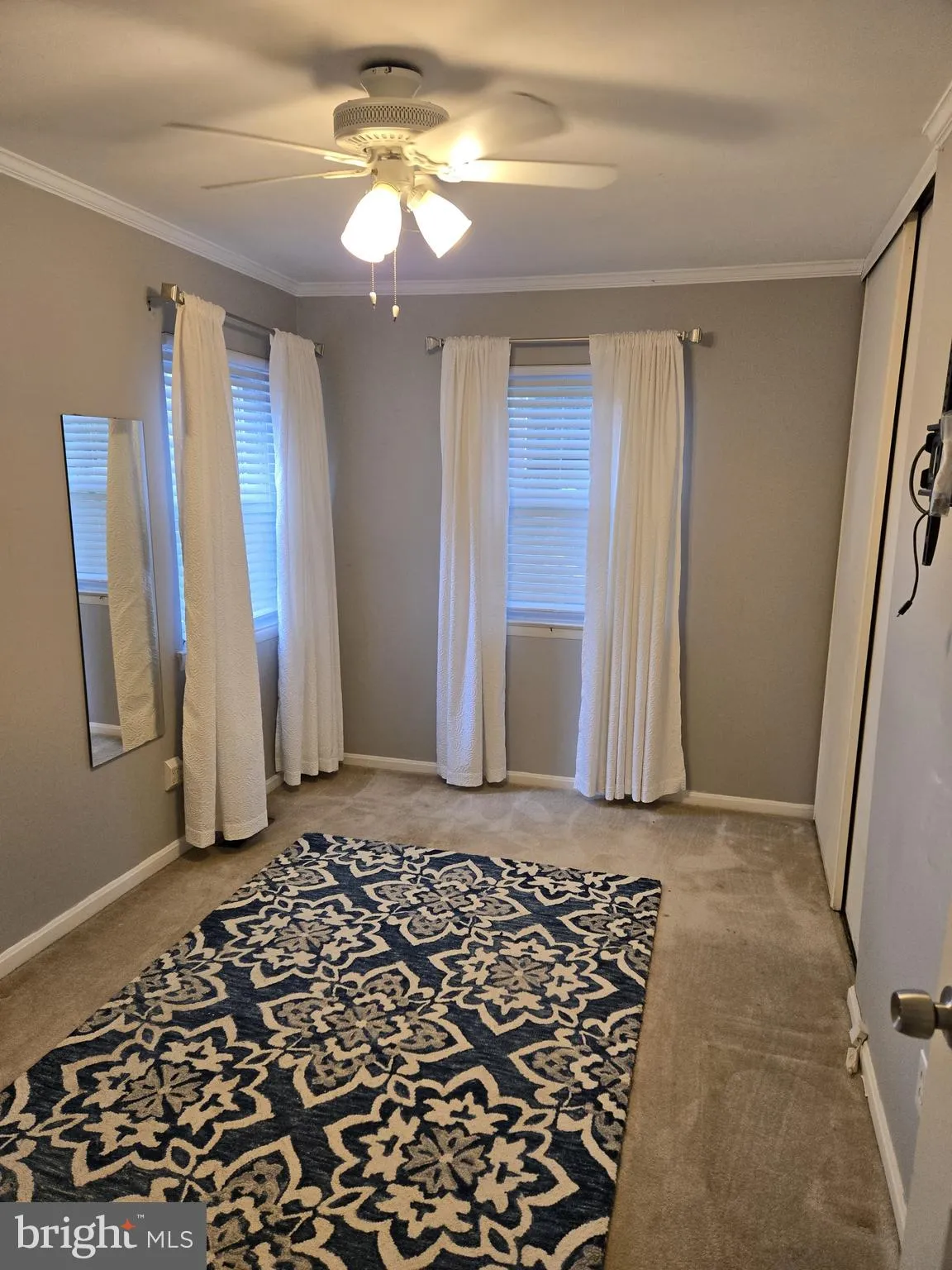 Lorton, Virginia 22079, United States, 2 Bedrooms Bedrooms, ,1 BathroomBathrooms,Residential,Active,191170