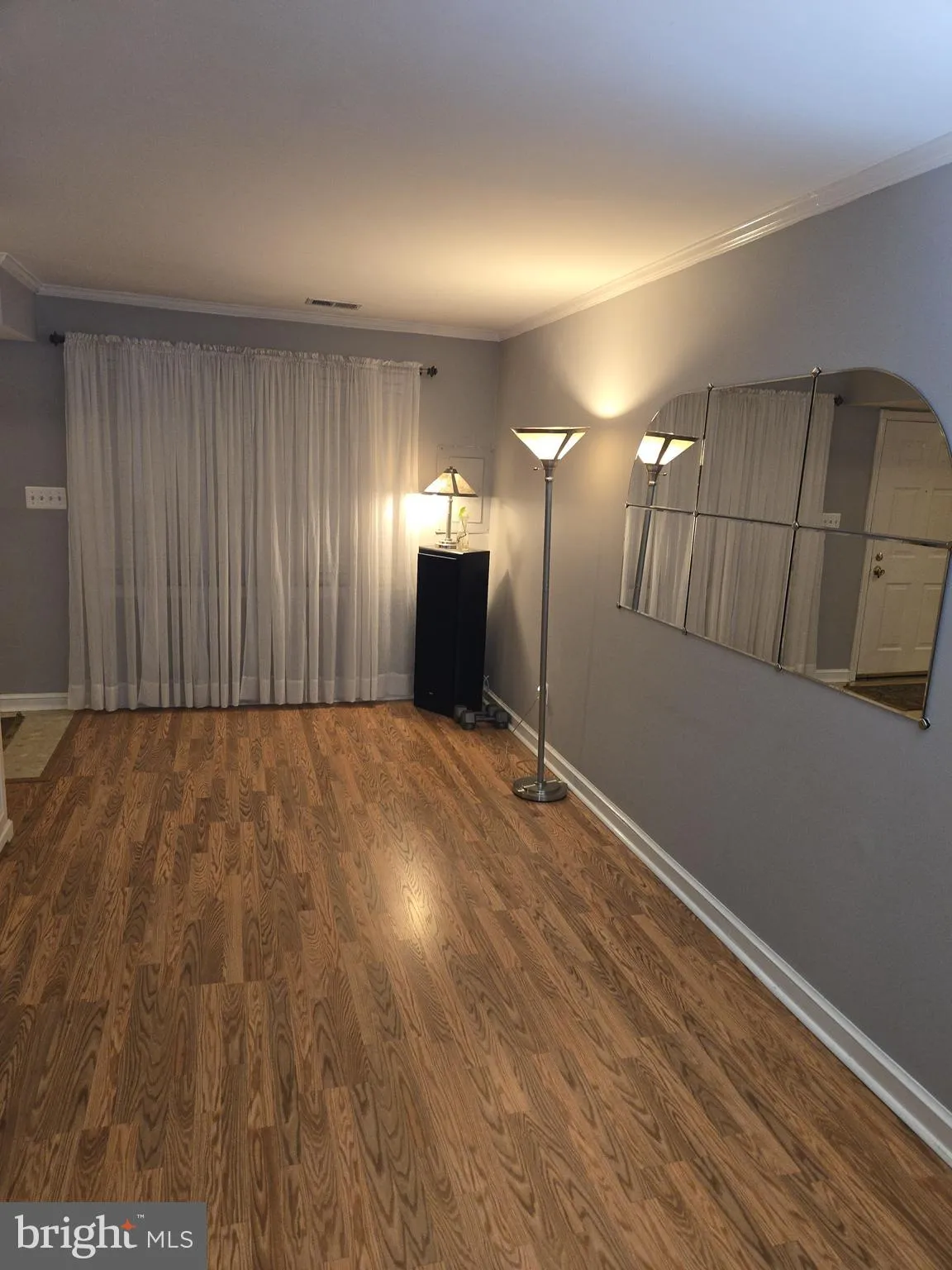 Lorton, Virginia 22079, United States, 2 Bedrooms Bedrooms, ,1 BathroomBathrooms,Residential,Active,191170