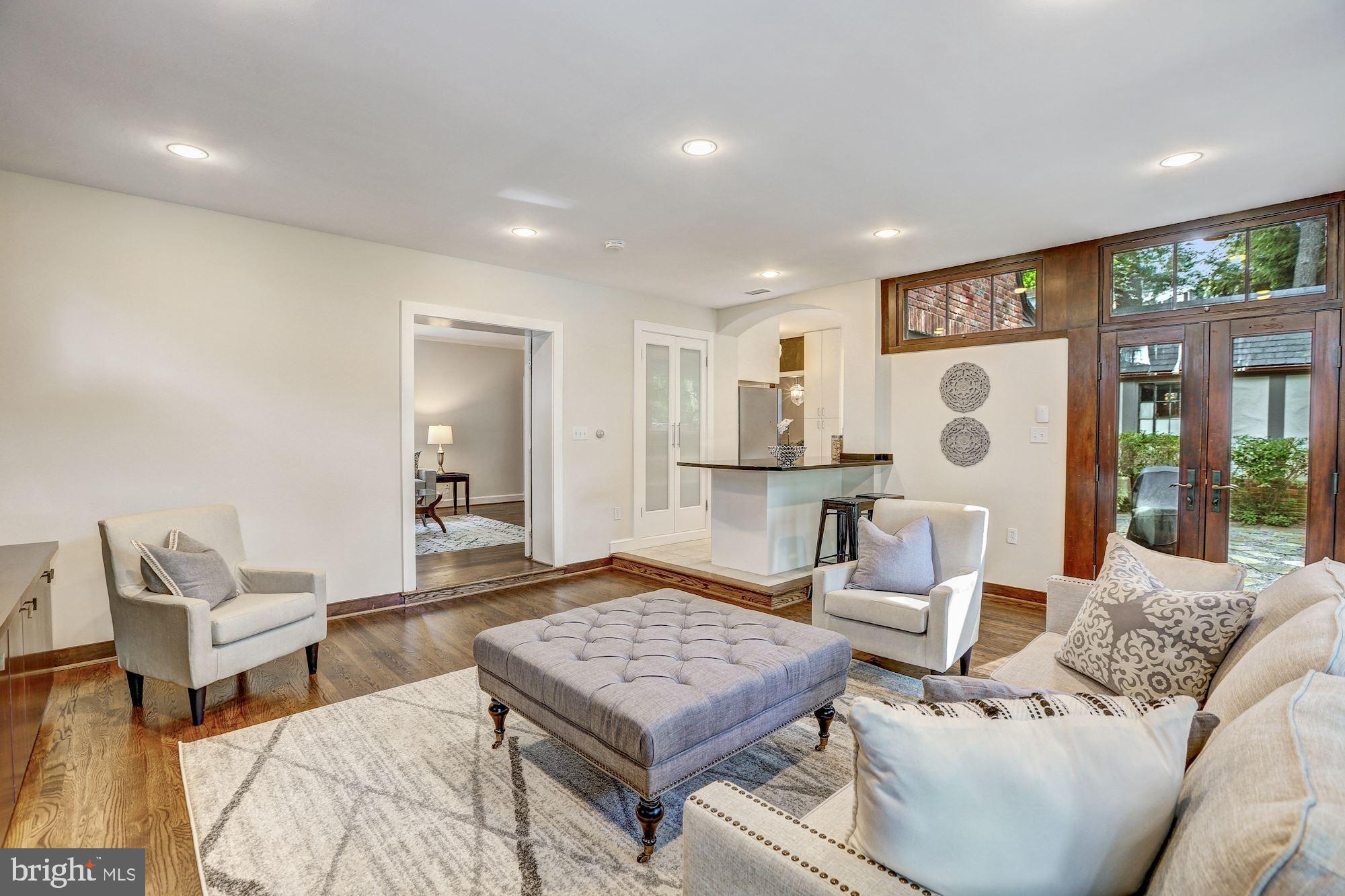 WESTMORELAND HILLS - Residential Lease