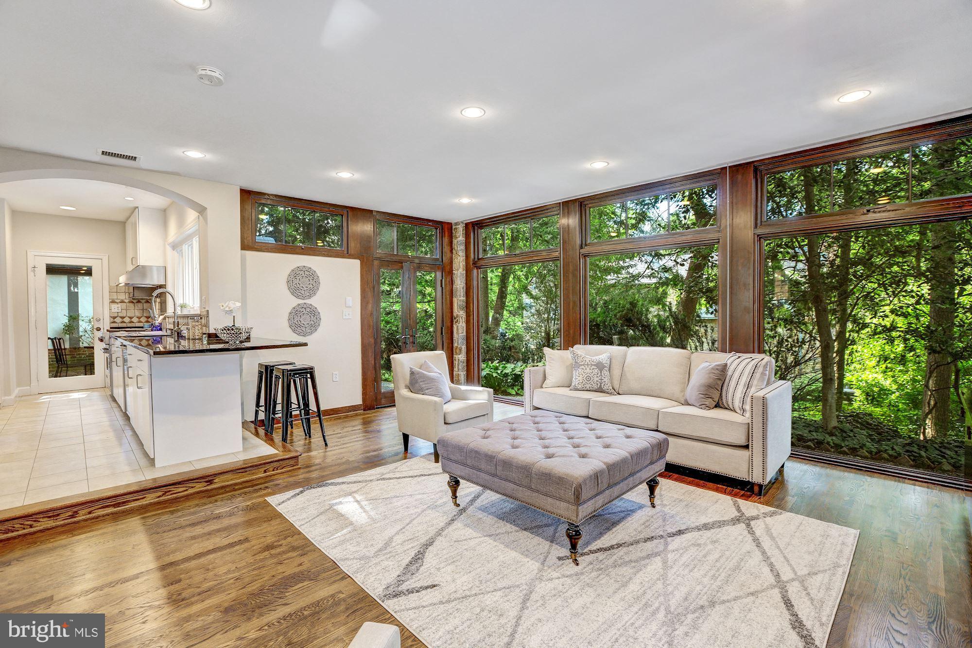 WESTMORELAND HILLS - Residential Lease