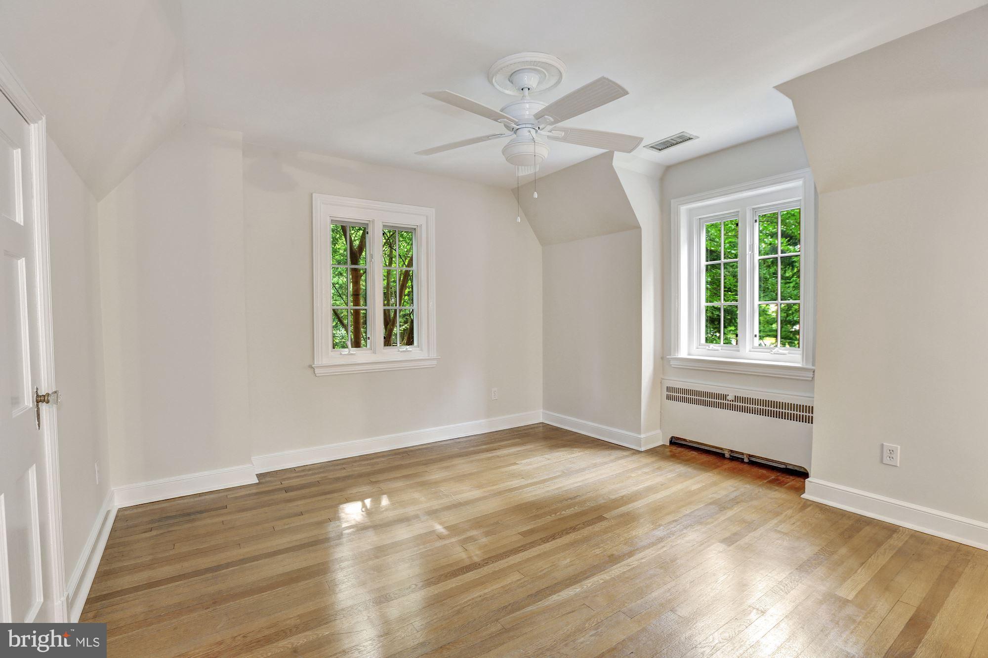 WESTMORELAND HILLS - Residential Lease