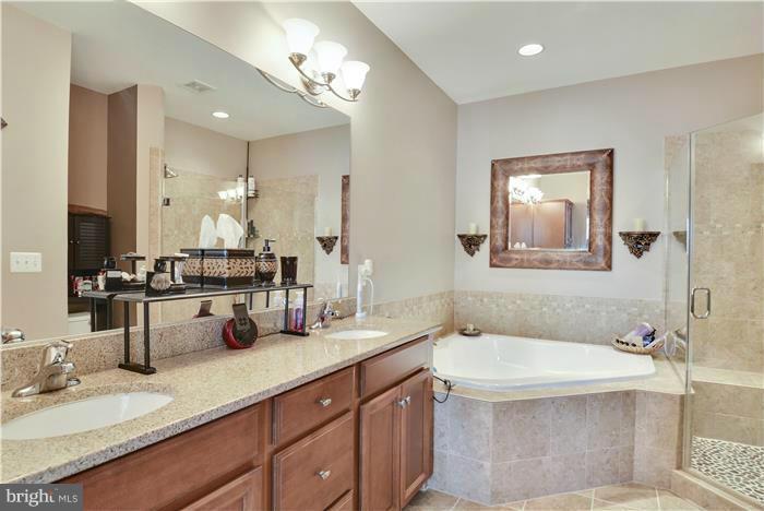 POTOMAC OVERLOOK CONDO - Residential Lease