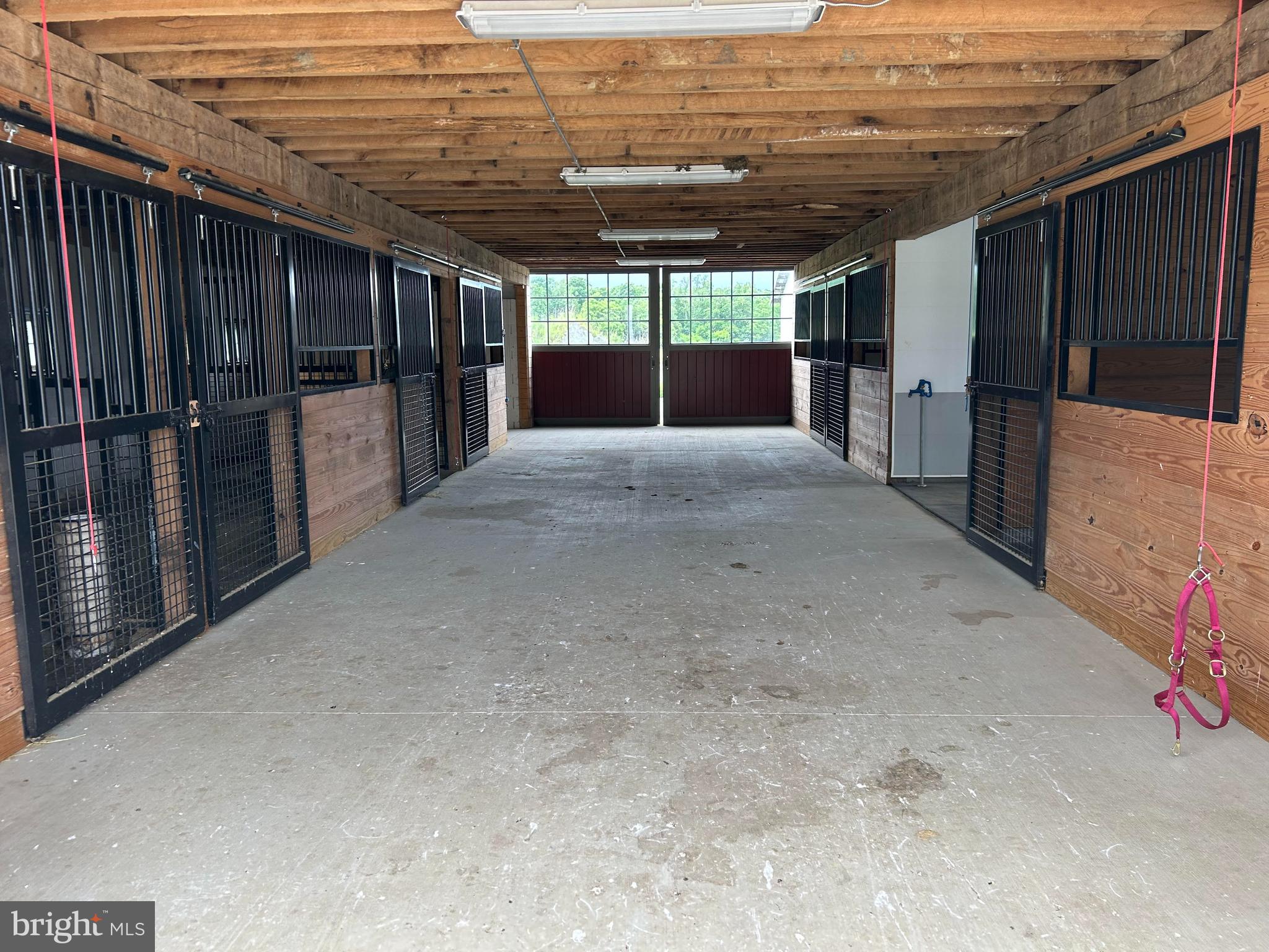 NONE AVAILABLE - Commercial Lease