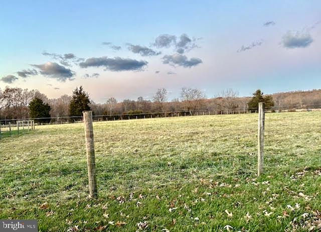 NONE AVAILABLE - Commercial Lease