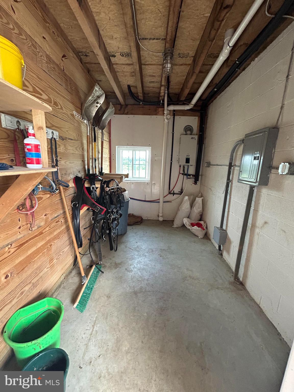 NONE AVAILABLE - Commercial Lease