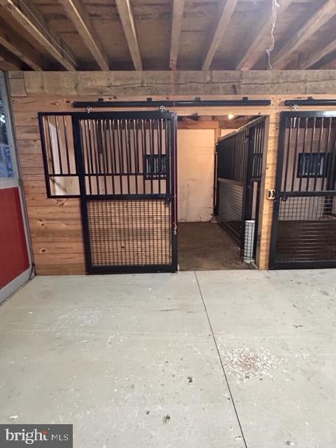 NONE AVAILABLE - Commercial Lease