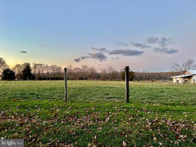 NONE AVAILABLE - Commercial Lease